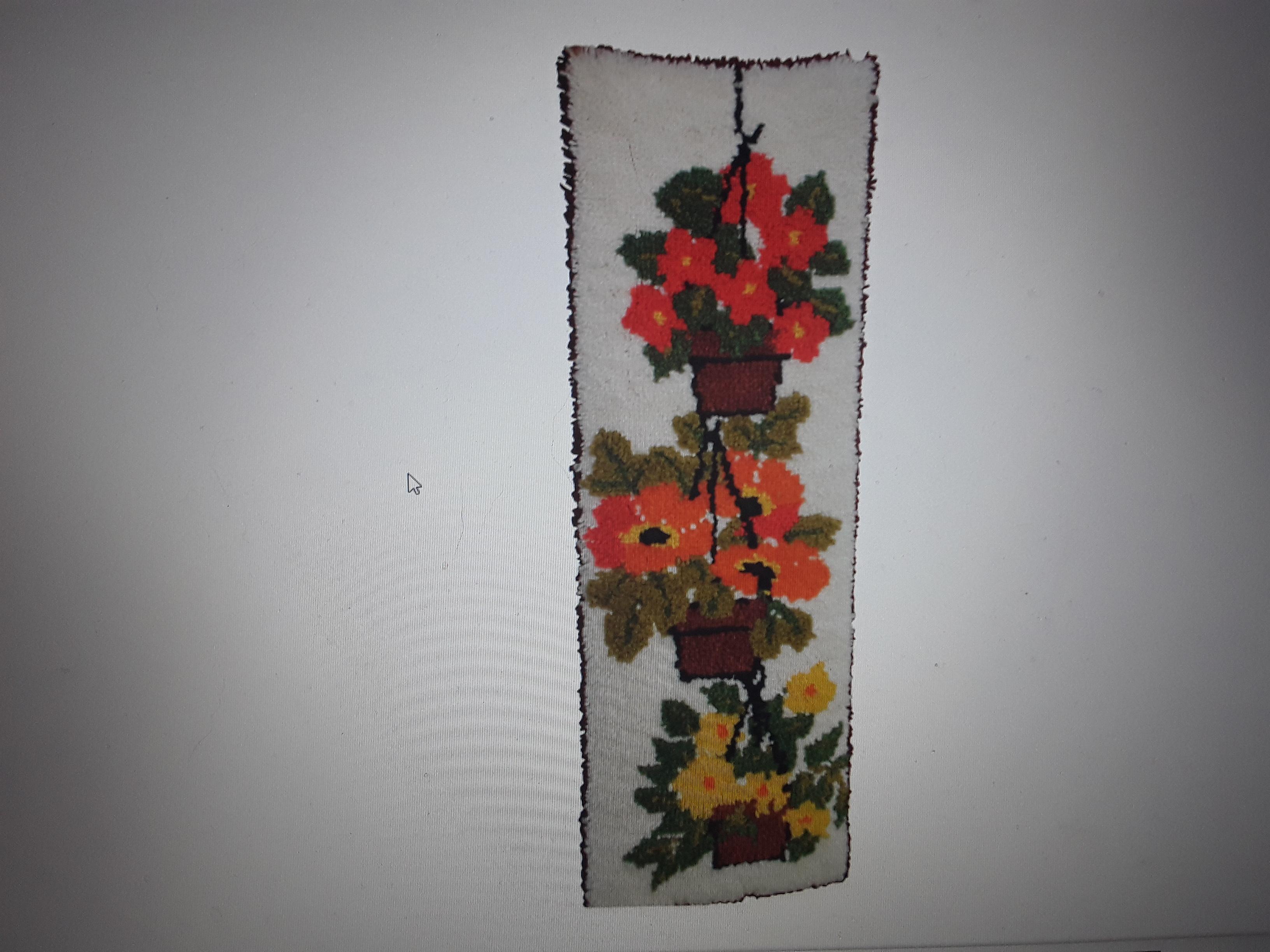 Vintage MCM Latchhooked Yarn Art of Potted Flowers  For Sale 6