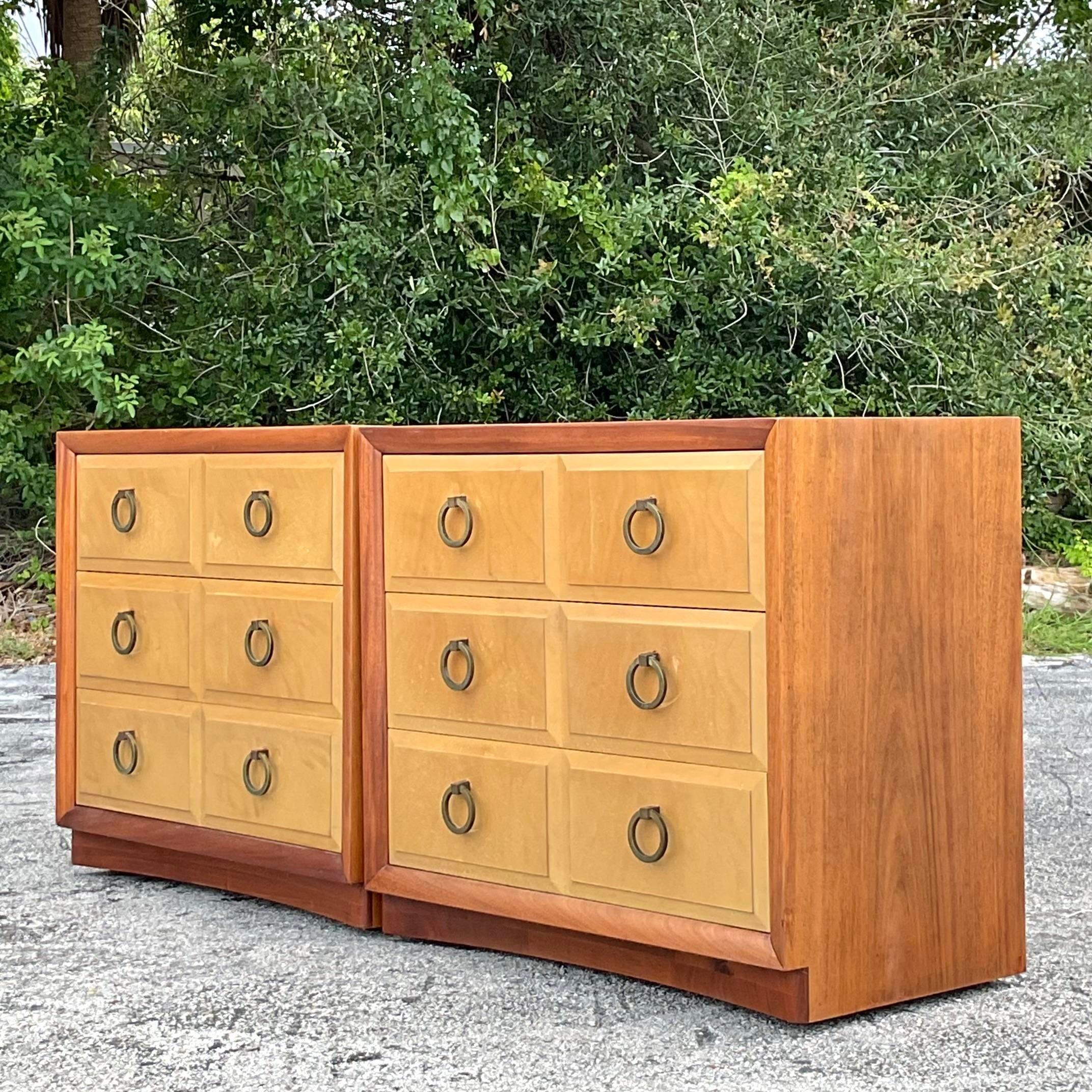 Americano Cassettiera d'epoca MCM Robsjohn Gibbings per Widdicomb - una coppia in vendita