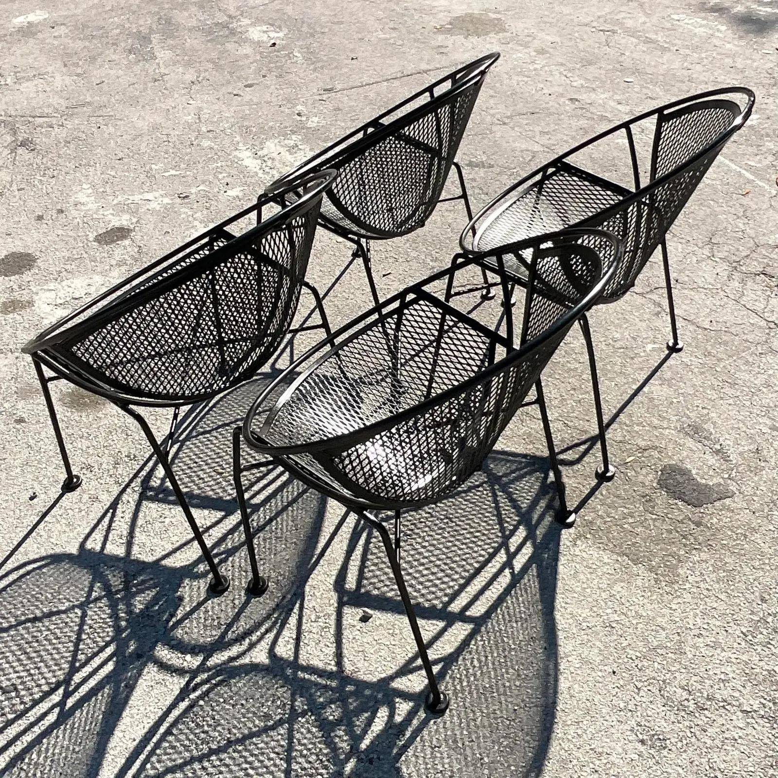 Vintage MCM Salterini “Radar Hoops” Wrought Iron Chairs, Set of 4 In Good Condition In west palm beach, FL