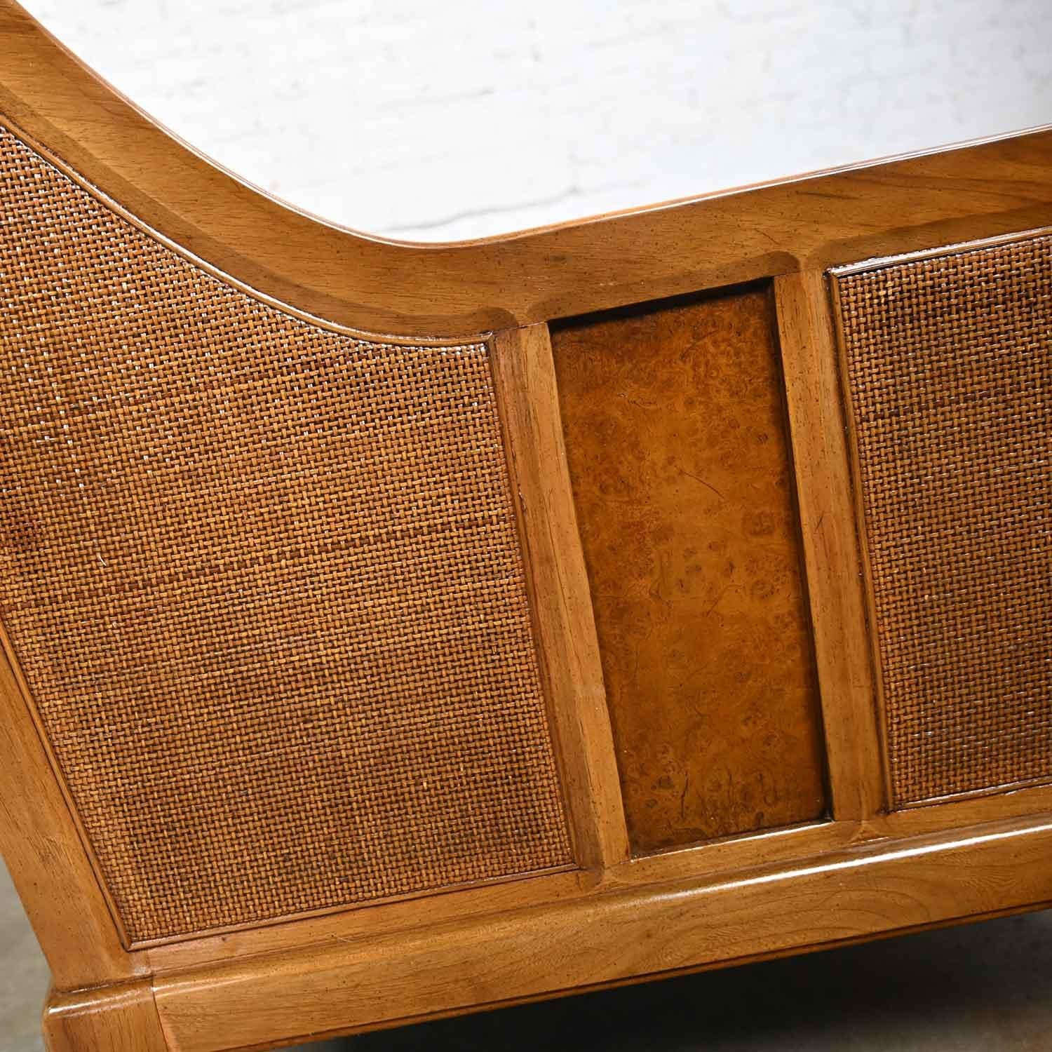 Fauteuil de salon vintage MCM Sears Symphony Coll par Drexel, tapissé et canné vert 6