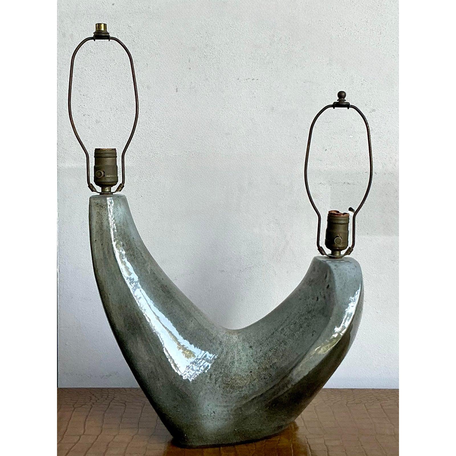 Métal Vintage MCM Signed Glazed Ceramic Double Branch Lamp (lampe à deux branches en céramique émaillée) en vente