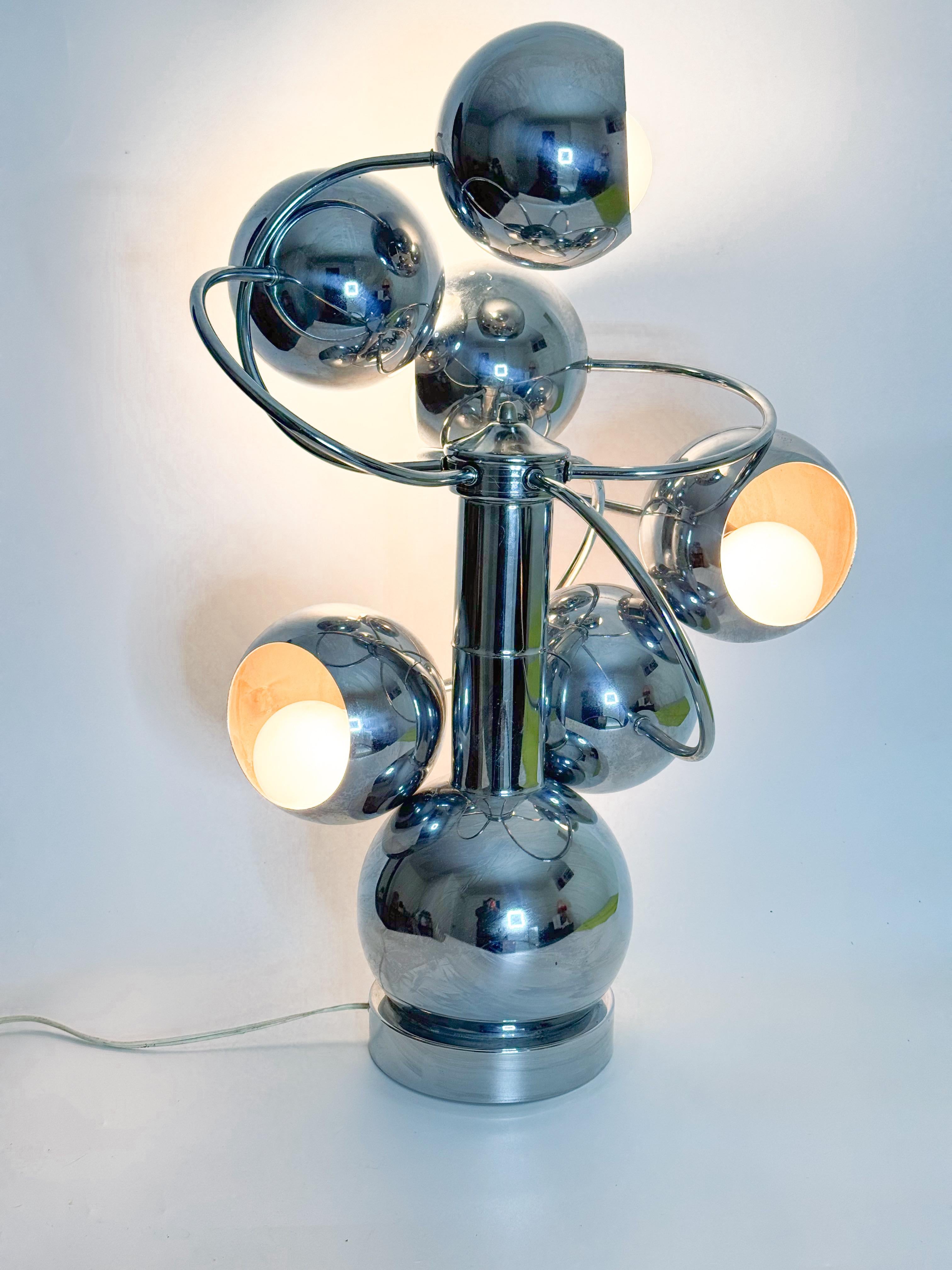 Vintage MCM Space Age Chrome Lamp with 6 Eyeball Orbs, 3 Light Settings For Sale 7