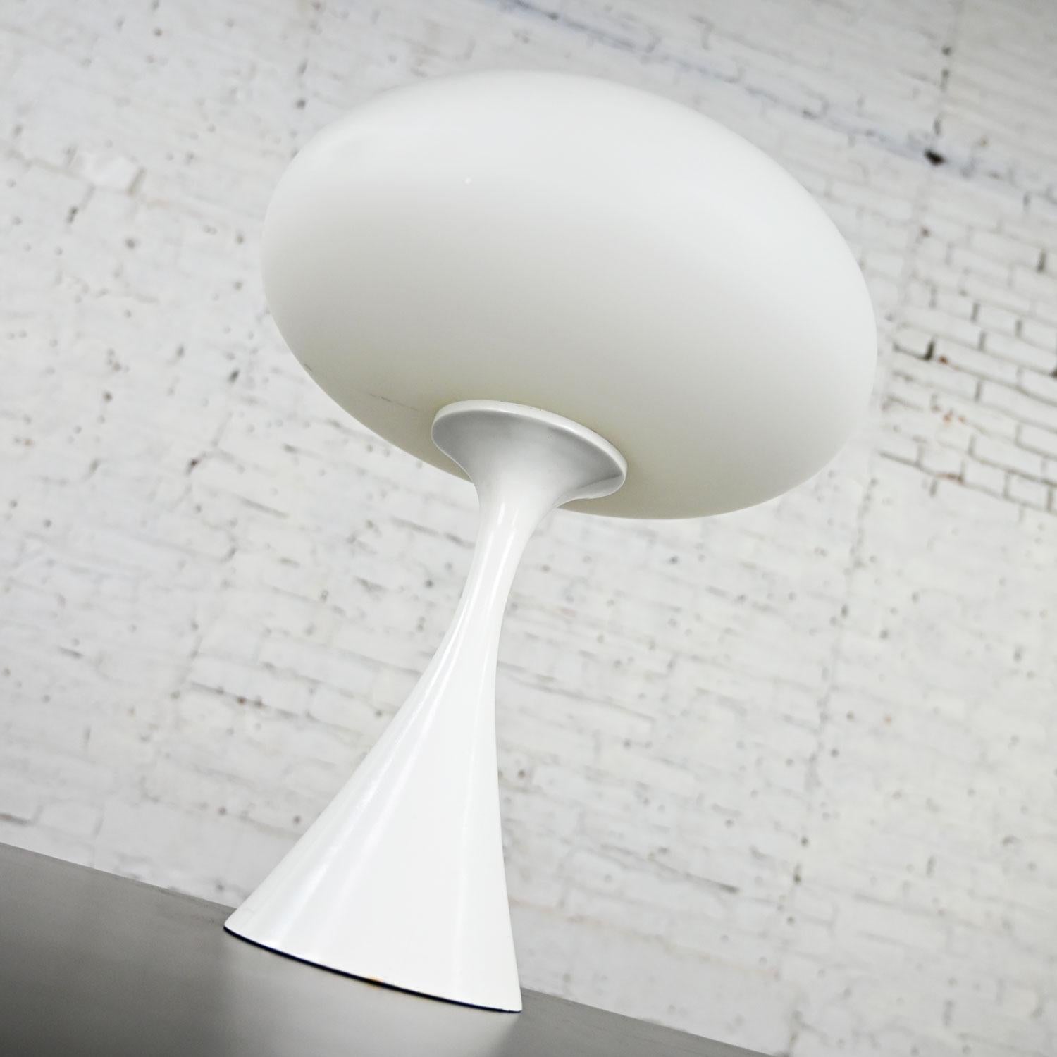 Amazing vintage Mid-Century Modern table lamp with frosted white glass mushroom shade by Laurel Lamp Company. Beautiful condition, keeping in mind that this is vintage and not new so will have signs of use and wear. There is a small imperfection in