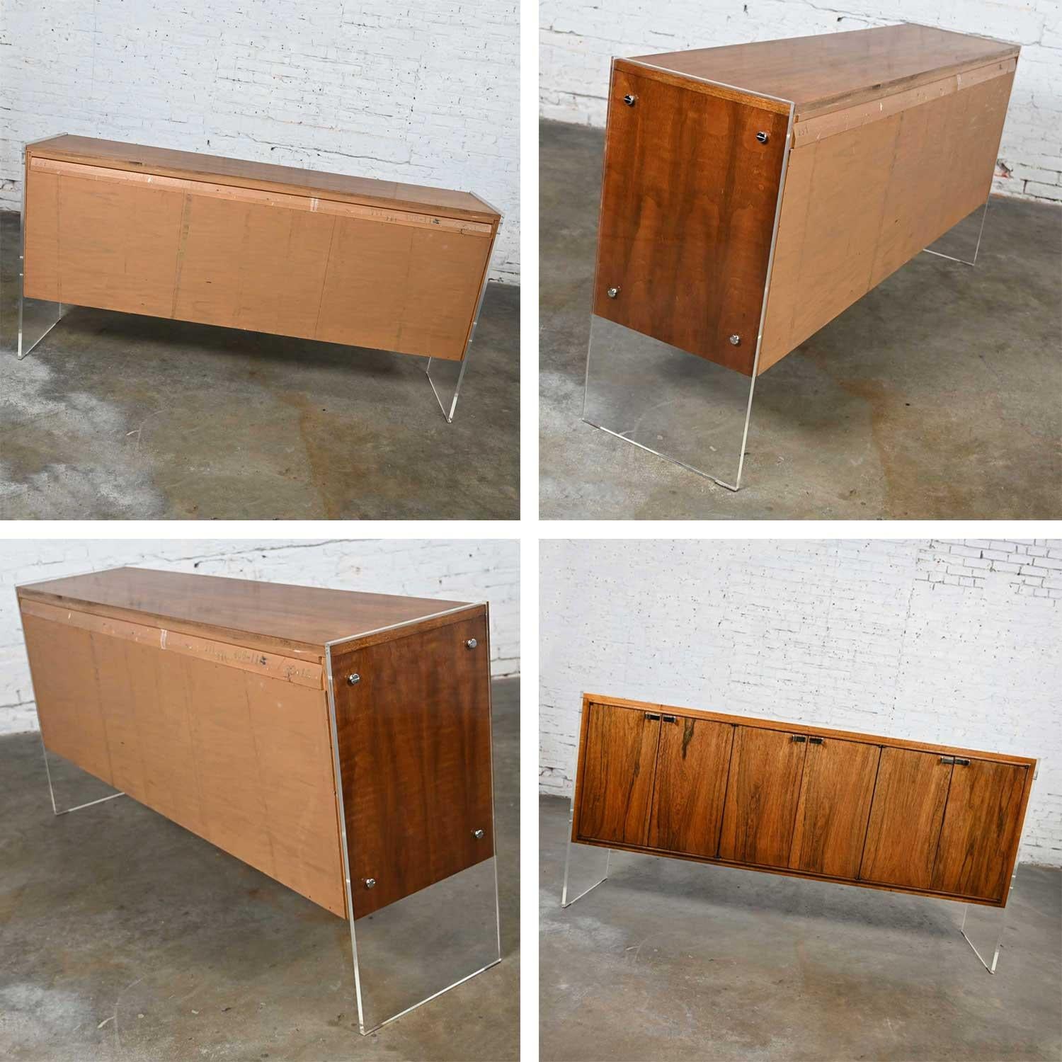 Vintage MCM to Modern Rosewood Buffet Credenza Lucite Legs Attr Bernhardt Flair For Sale 9