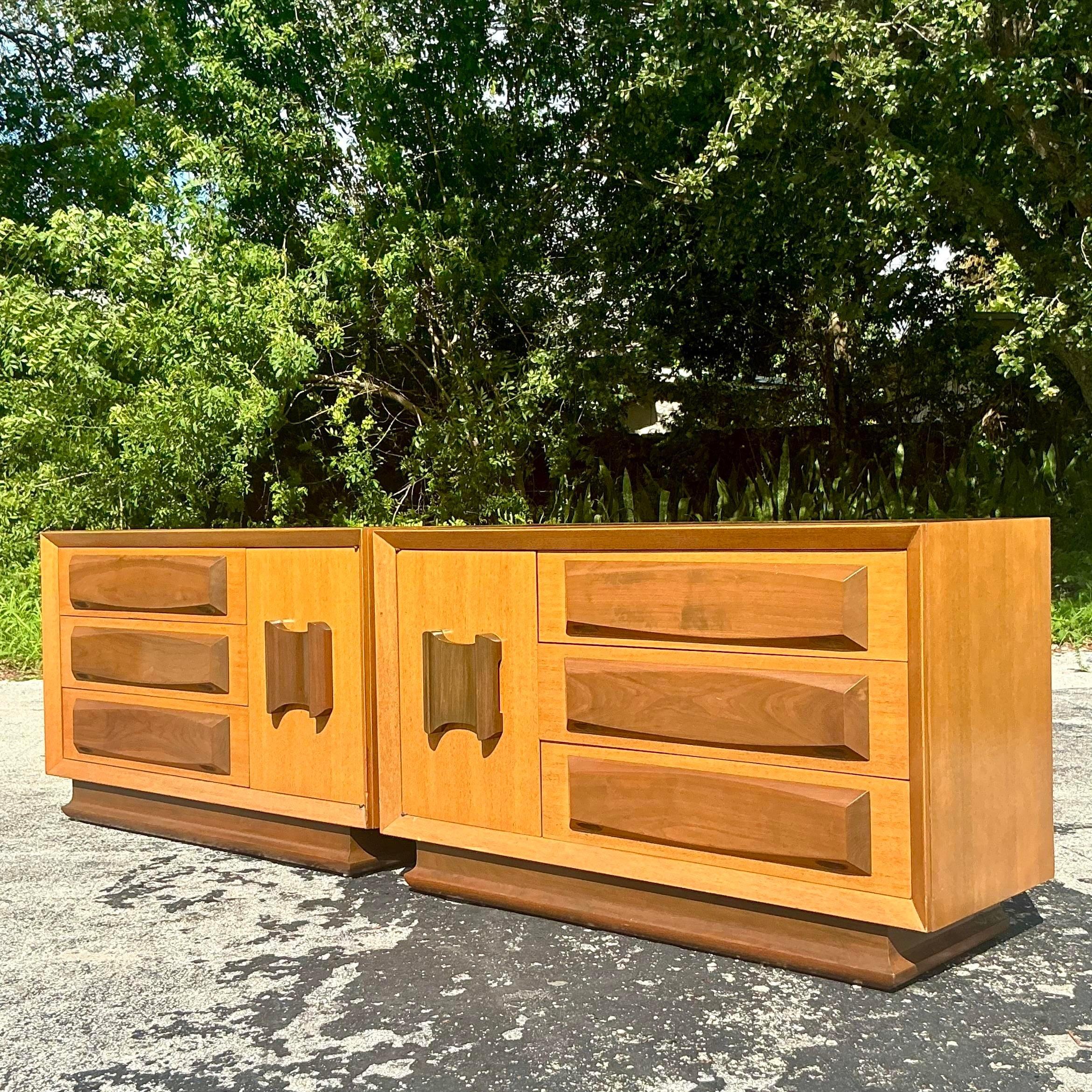 Vintage MCM VanLeigh Crest Dressers - a Pair 5