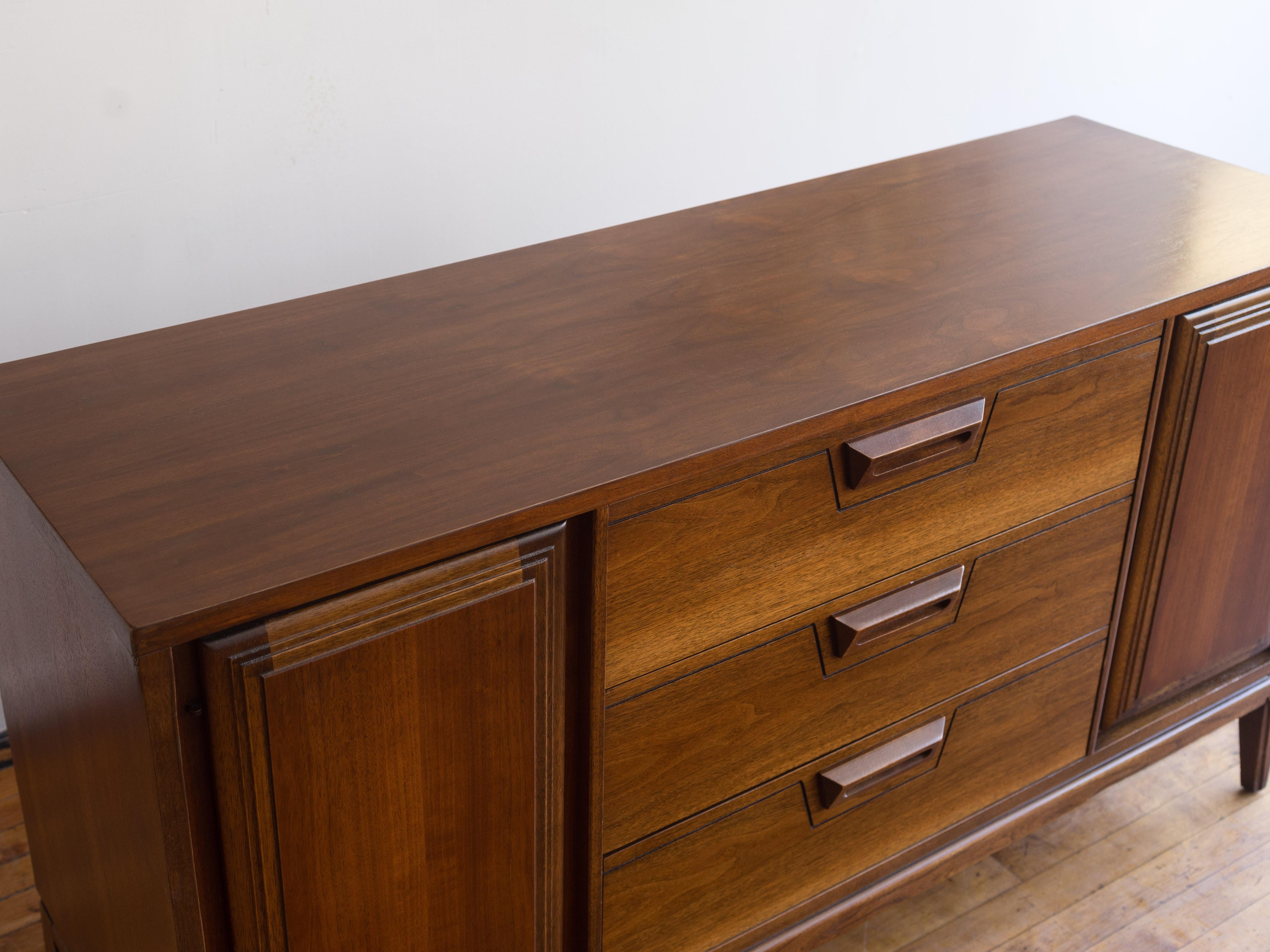 Vintage MCM Walnut Credenza by United 3