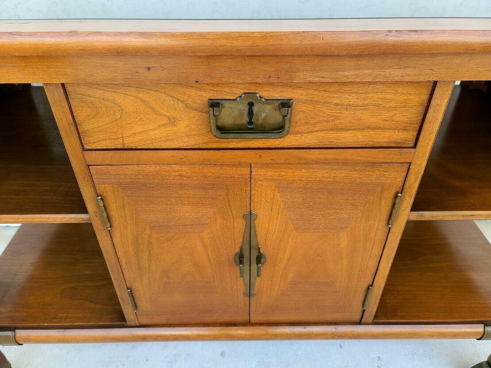 Mid-20th Century Vintage Mcm Walnut Rolling Sideboard Buffet Dry Bar