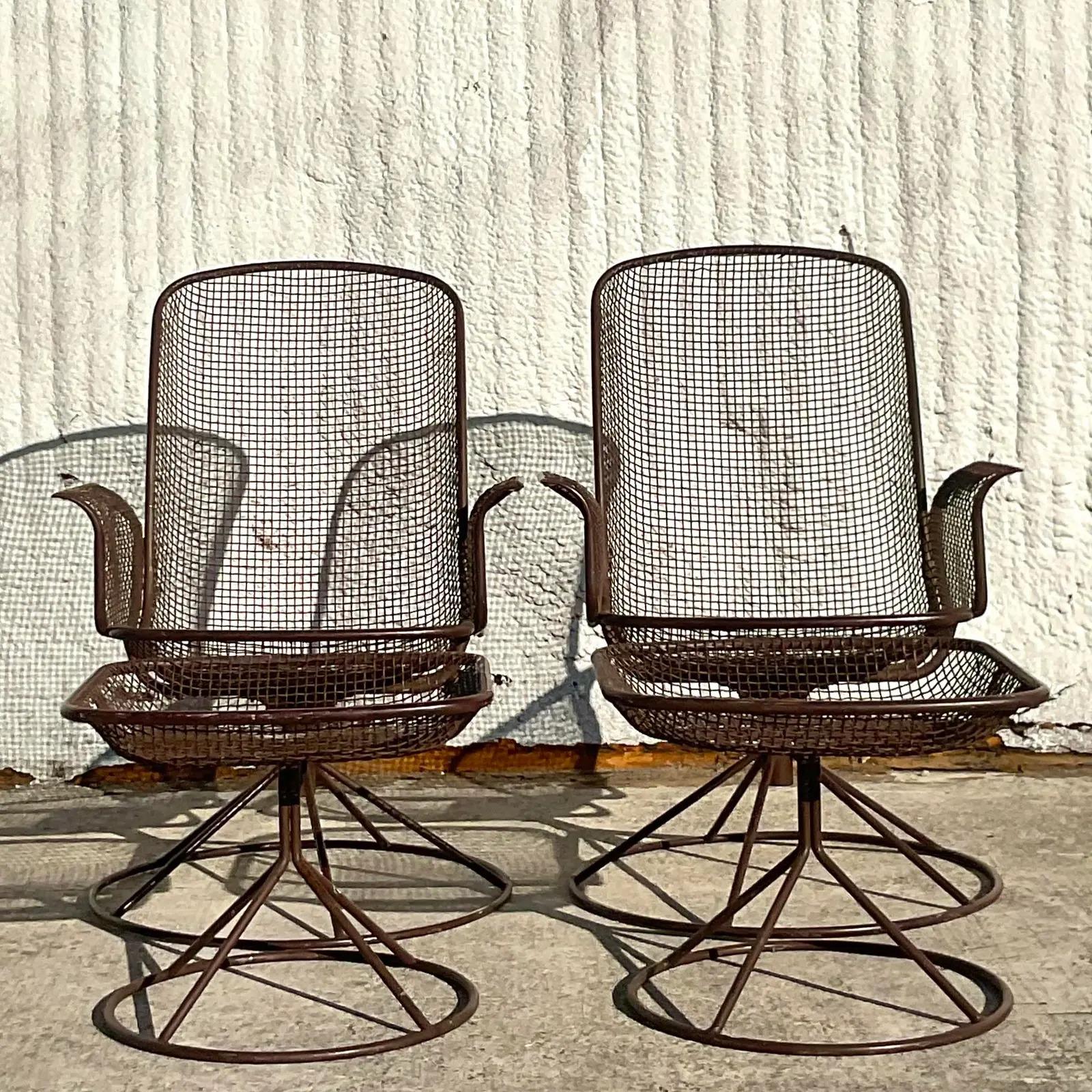 Vintage MCM Wire Mesh Swivel Chairs and Ottomans After Woodard - Set of 4 In Good Condition For Sale In west palm beach, FL