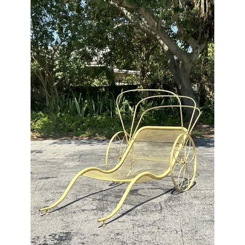 Mid-Century Modern Chaise longue vintage MCM en fer forgé d'après Russel Woodard en vente