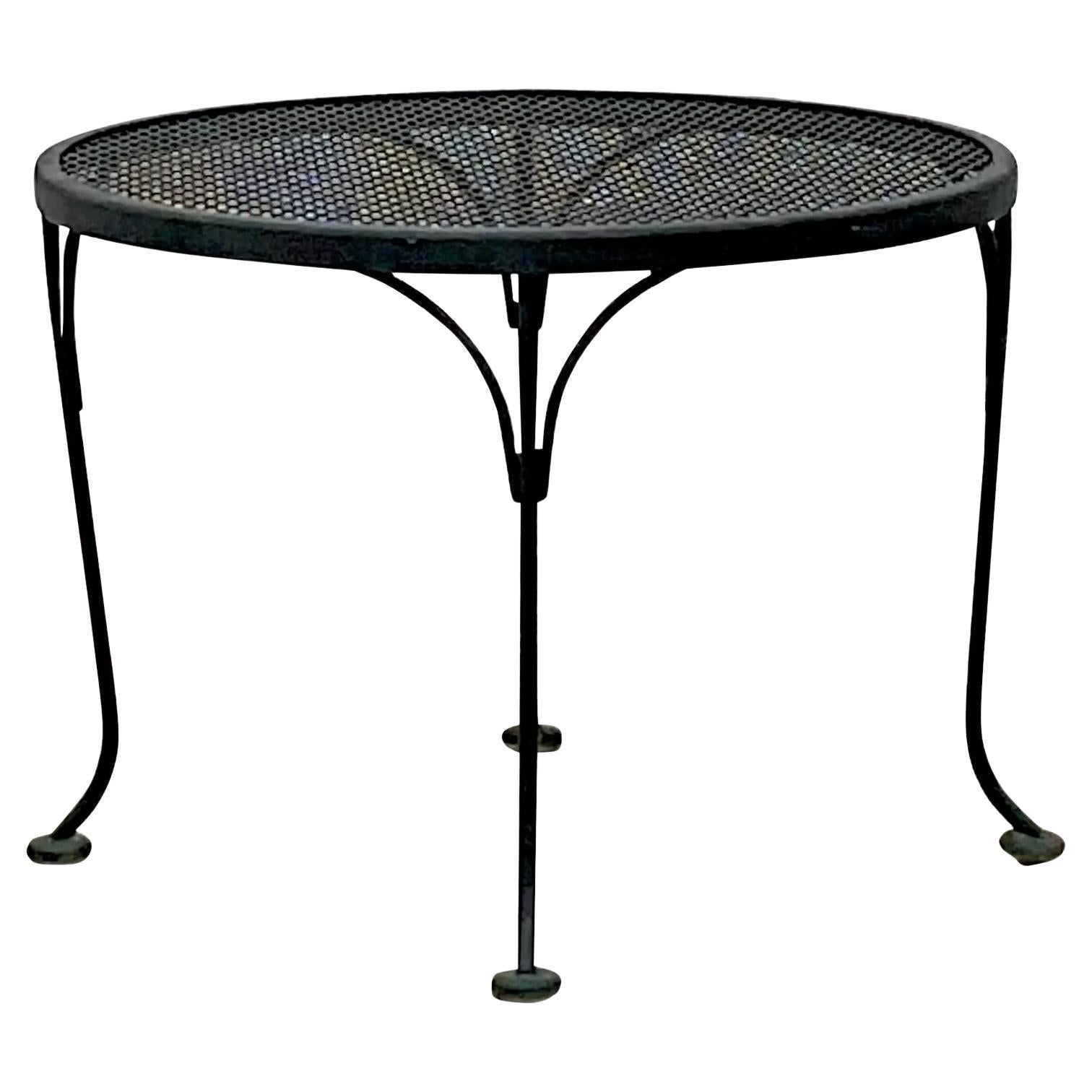 MCM schmiedeeiserner Vintage-Beistelltisch nach Russell Woodard, Vintage im Angebot