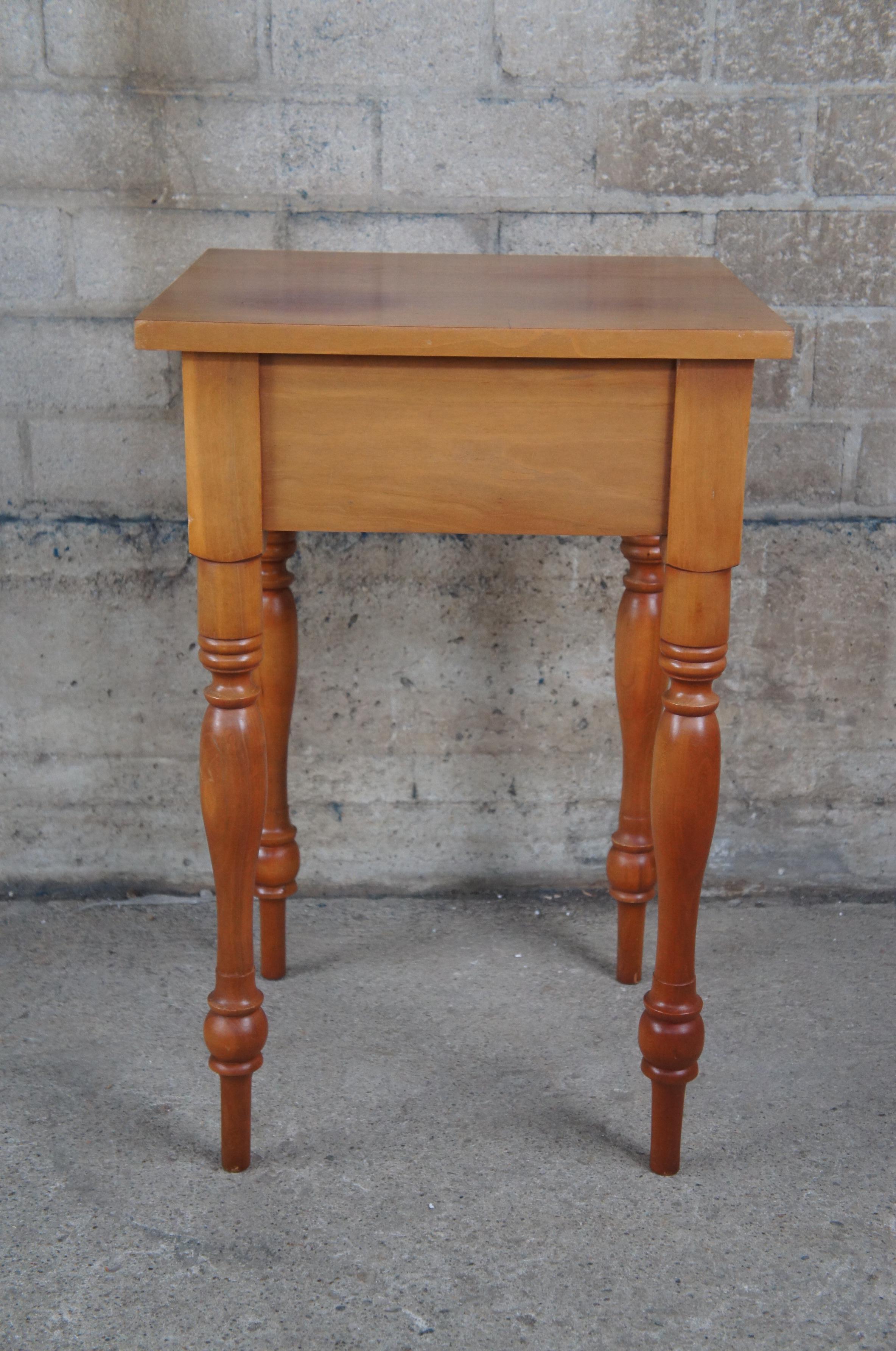 20th Century Vintage McMahan Furniture Co. Early American Cherry Side Table Nightstand 28