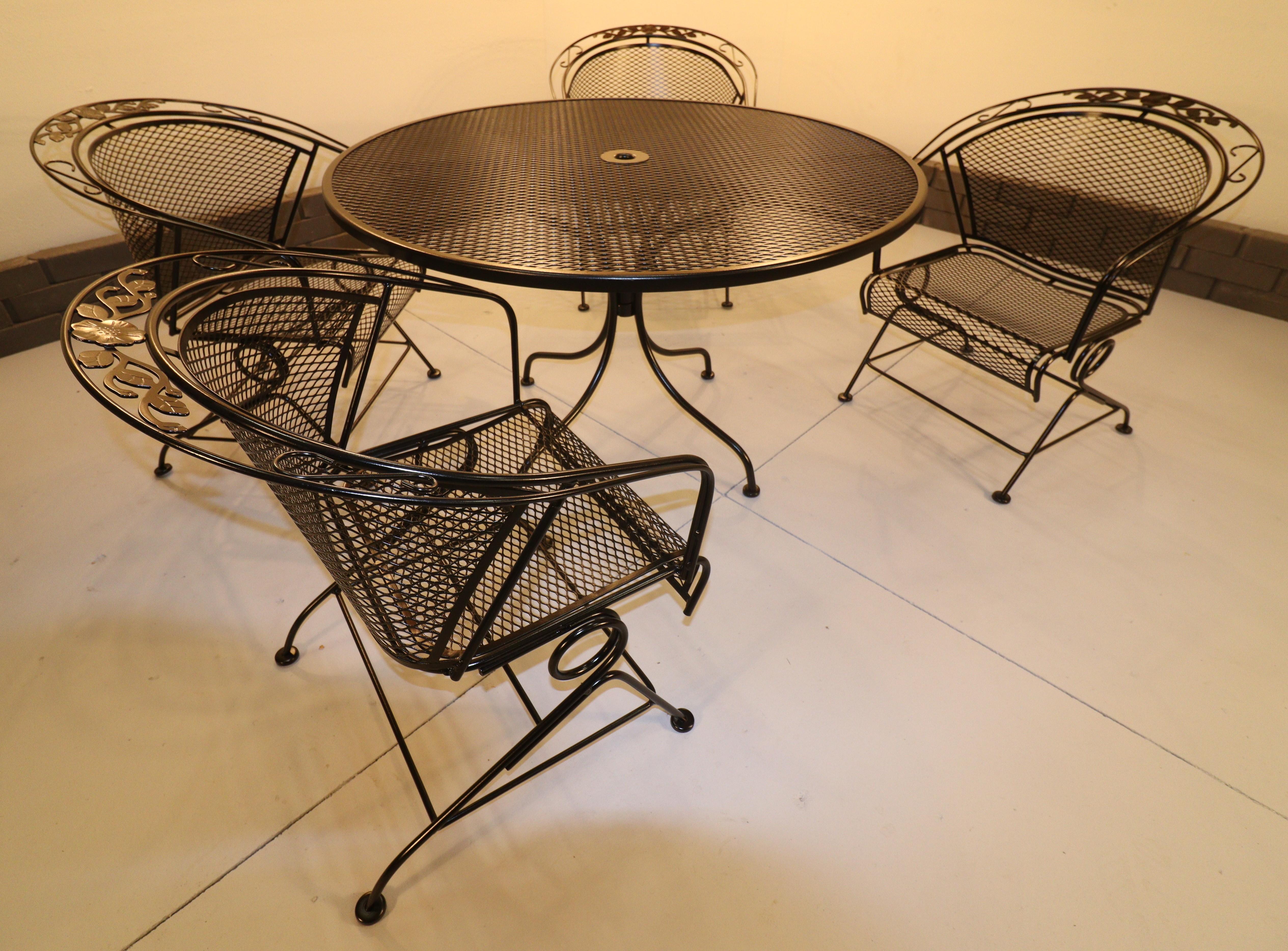 Vintage Meadow Craft collection wrought-iron Coil Spring Barrel Chairs w/ Table For Sale 6