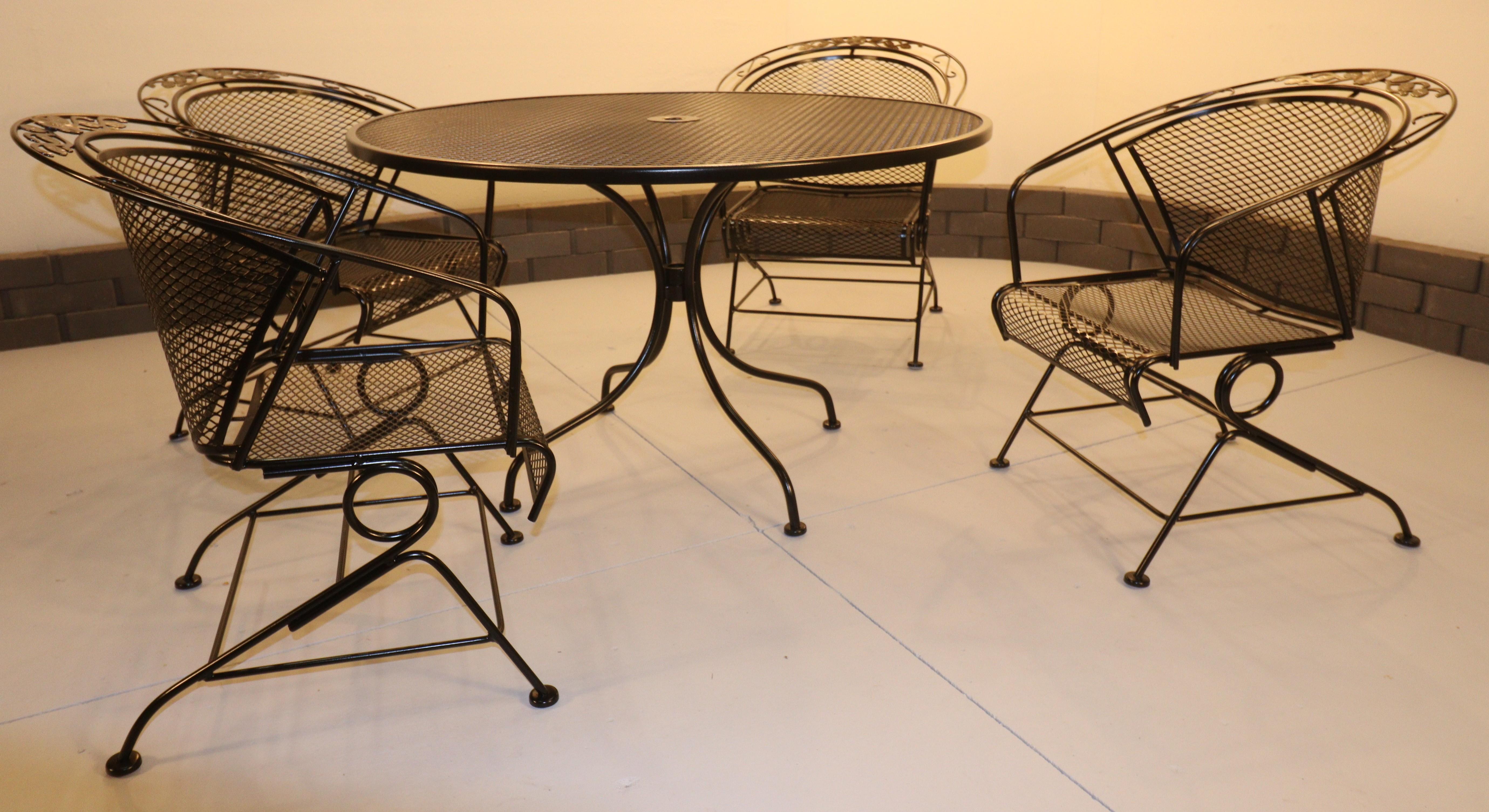 Wrought Iron Vintage Meadow Craft collection wrought-iron Coil Spring Barrel Chairs w/ Table For Sale
