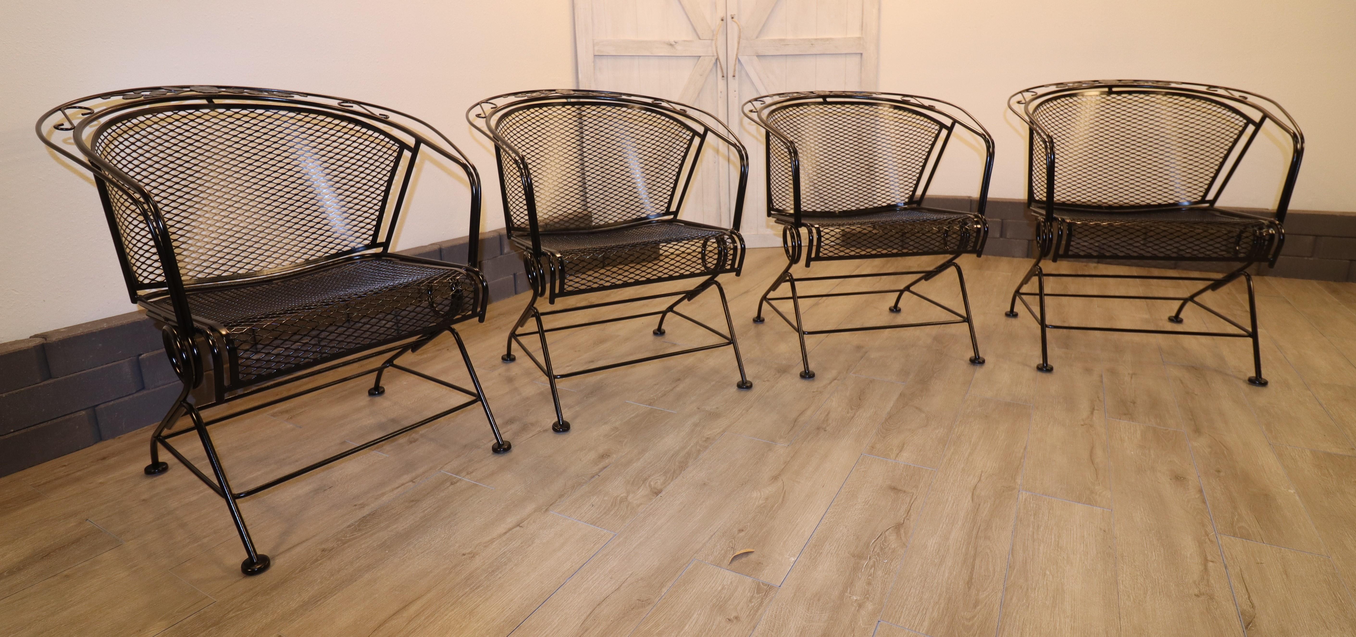 Américain Chaises de printemps Meadow Craft à motifs floraux et feuilles en vente