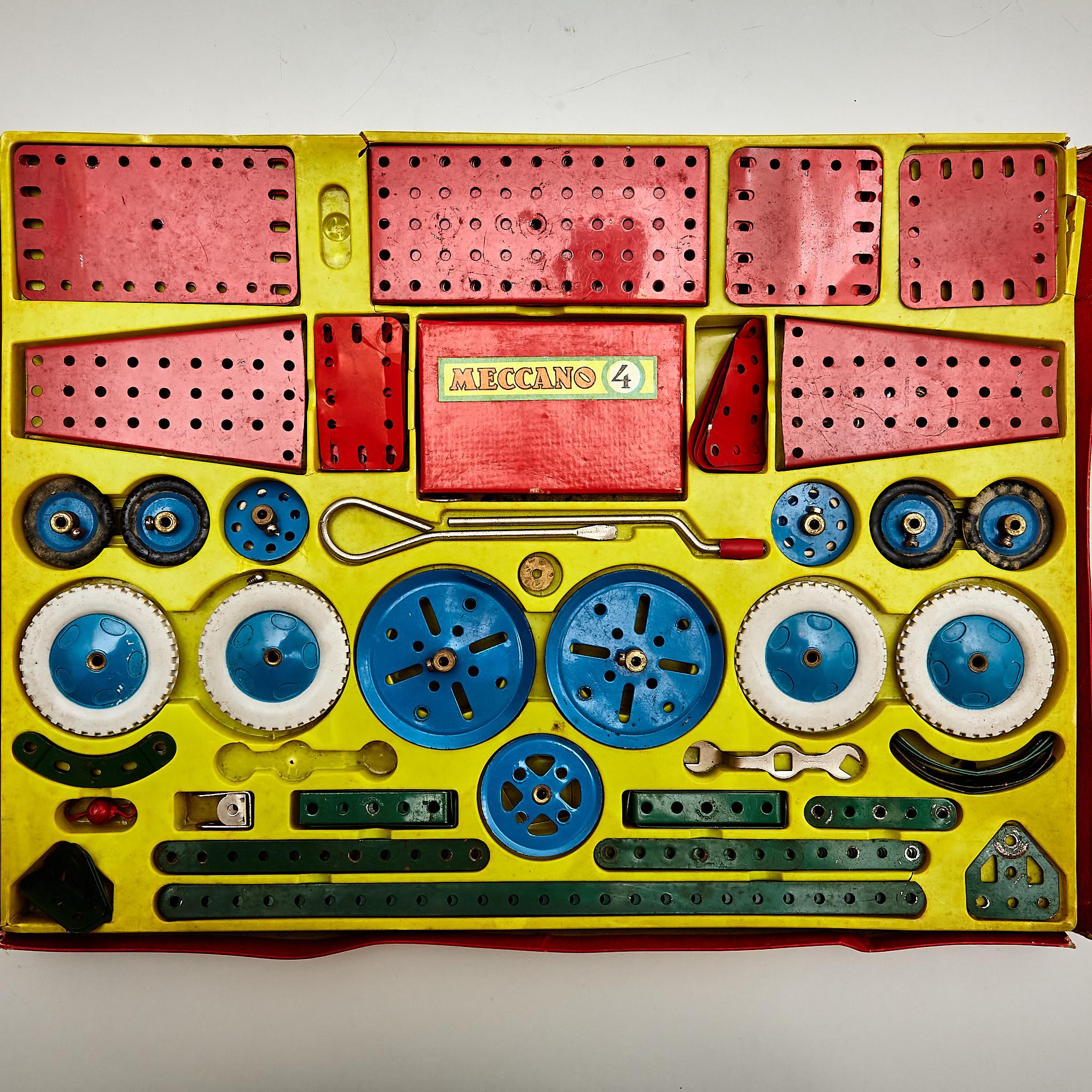 Vintage Meccano Bauspiel in Originalverpackung im Angebot 3