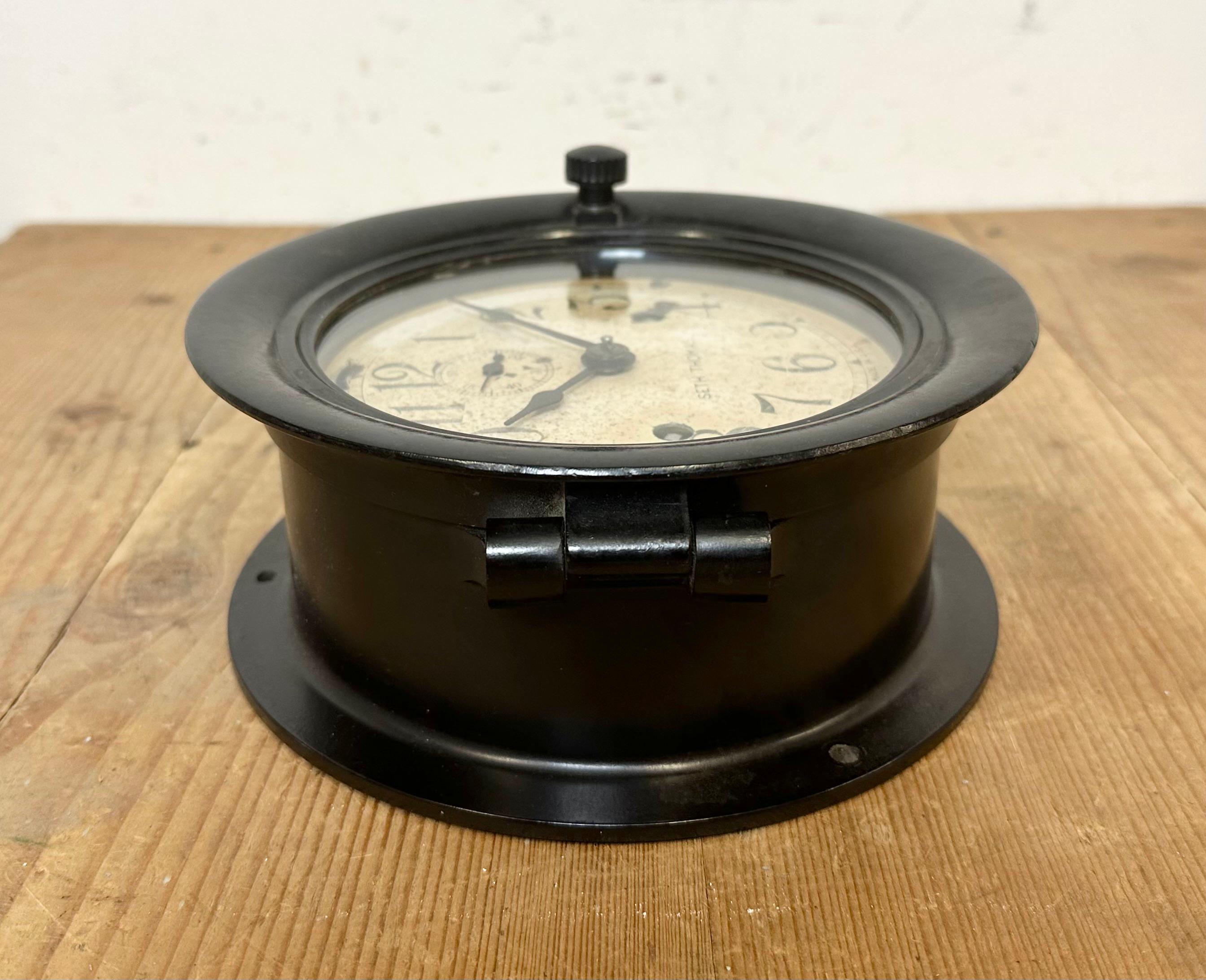  Vintage Mechanical Bakelite Maritime Wall Clock from Seth Thomas, 1950s For Sale 5
