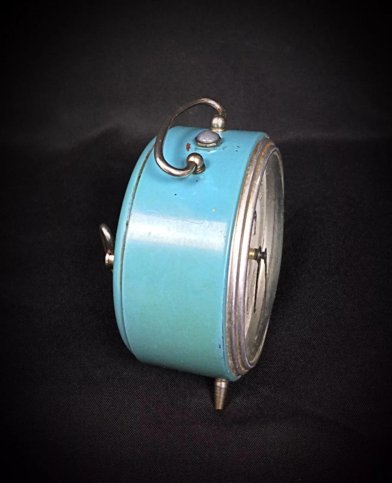Unknown Vintage Mechanical Japy Alarm Clock - Blue - 2Y258 For Sale