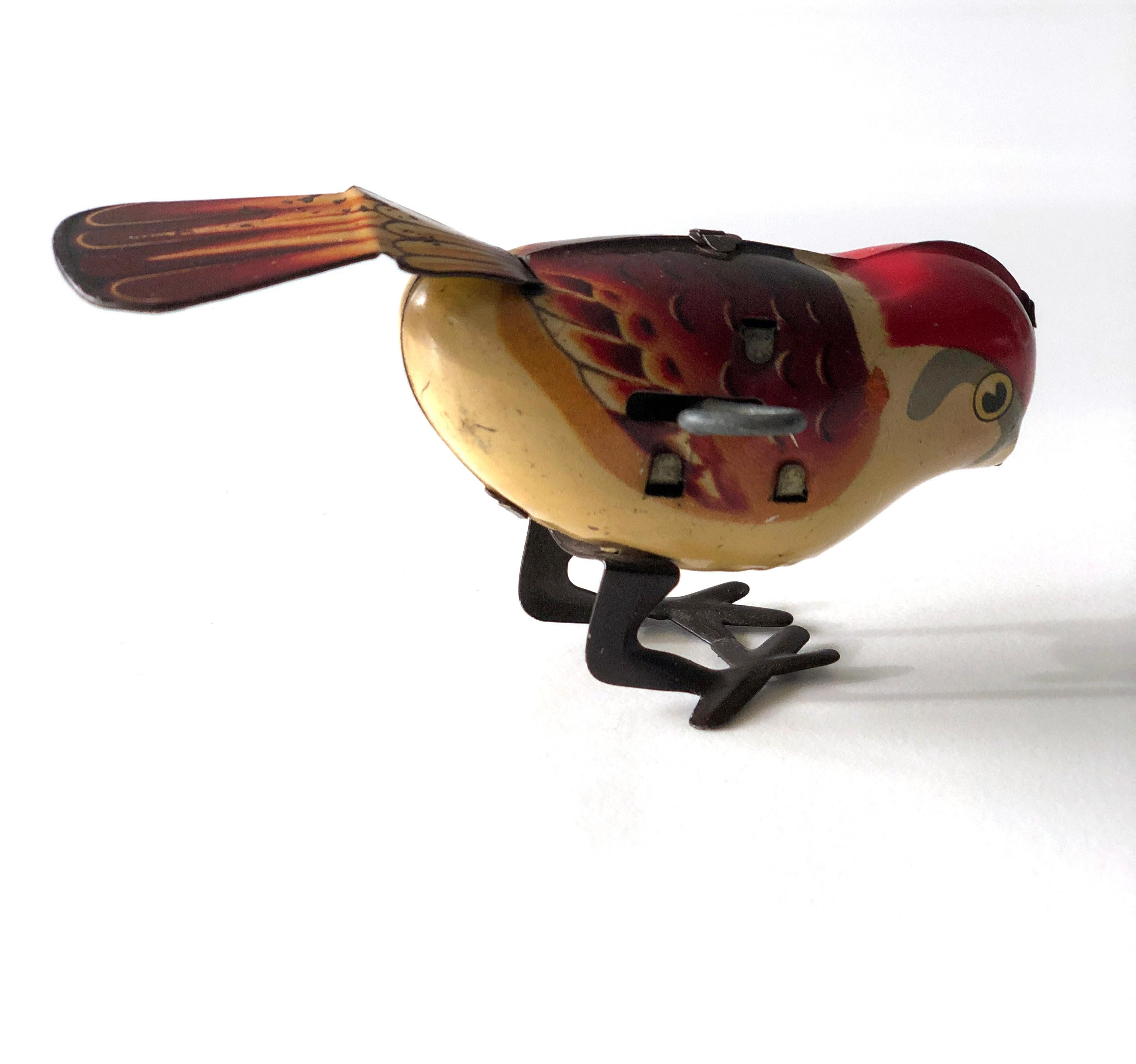 Mechanical getöntes Wind up Spargel-Vogelspielzeug aus Zinn - 1960er Jahre - China (Metall) im Angebot