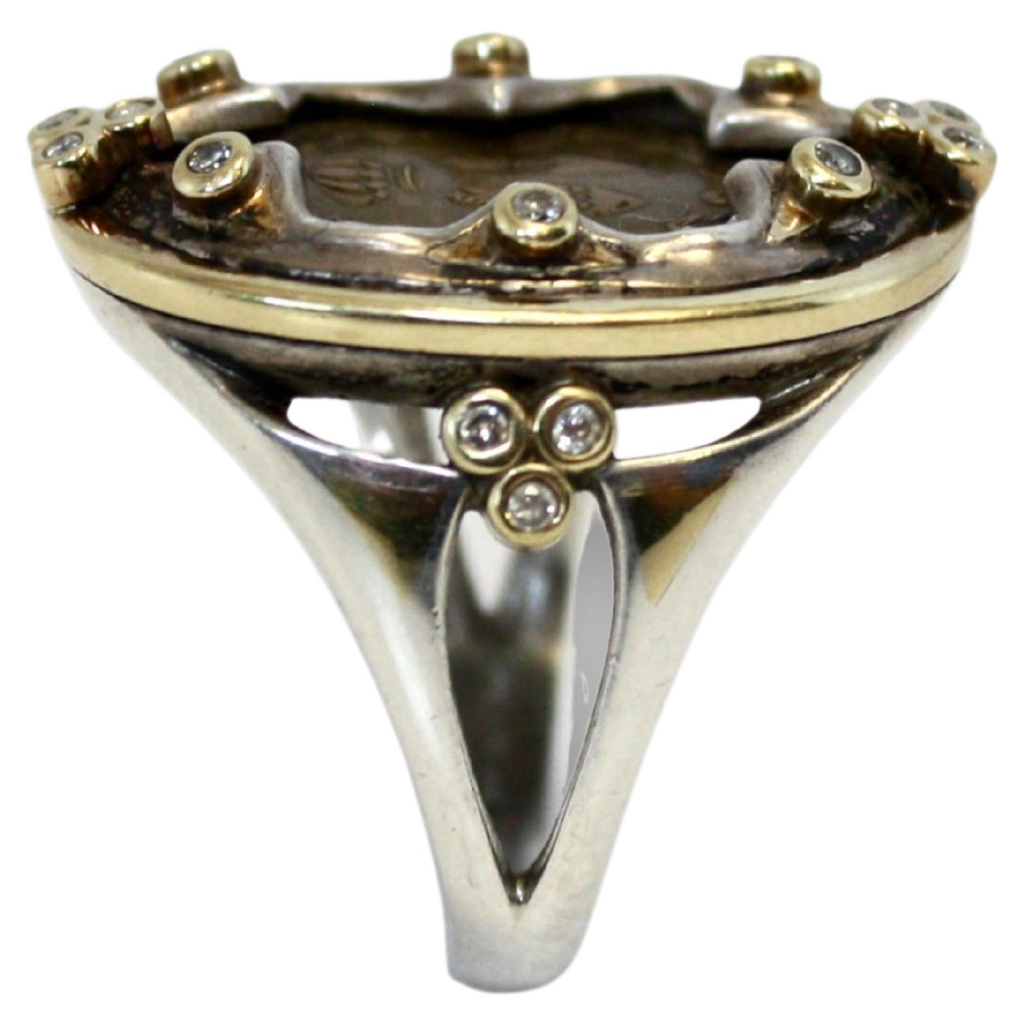 Vintage Medaillon-Ring mit Heiligem Herz im Angebot