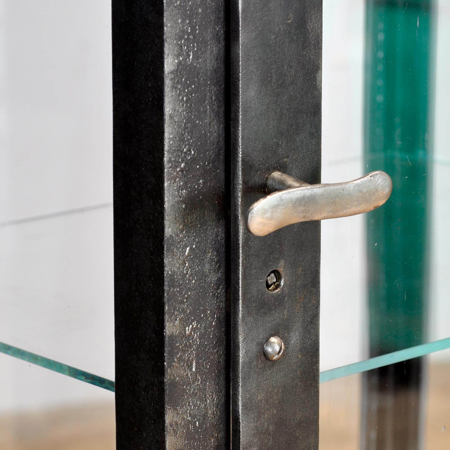 Verre Cabinet médical vintage, années 1930 en vente