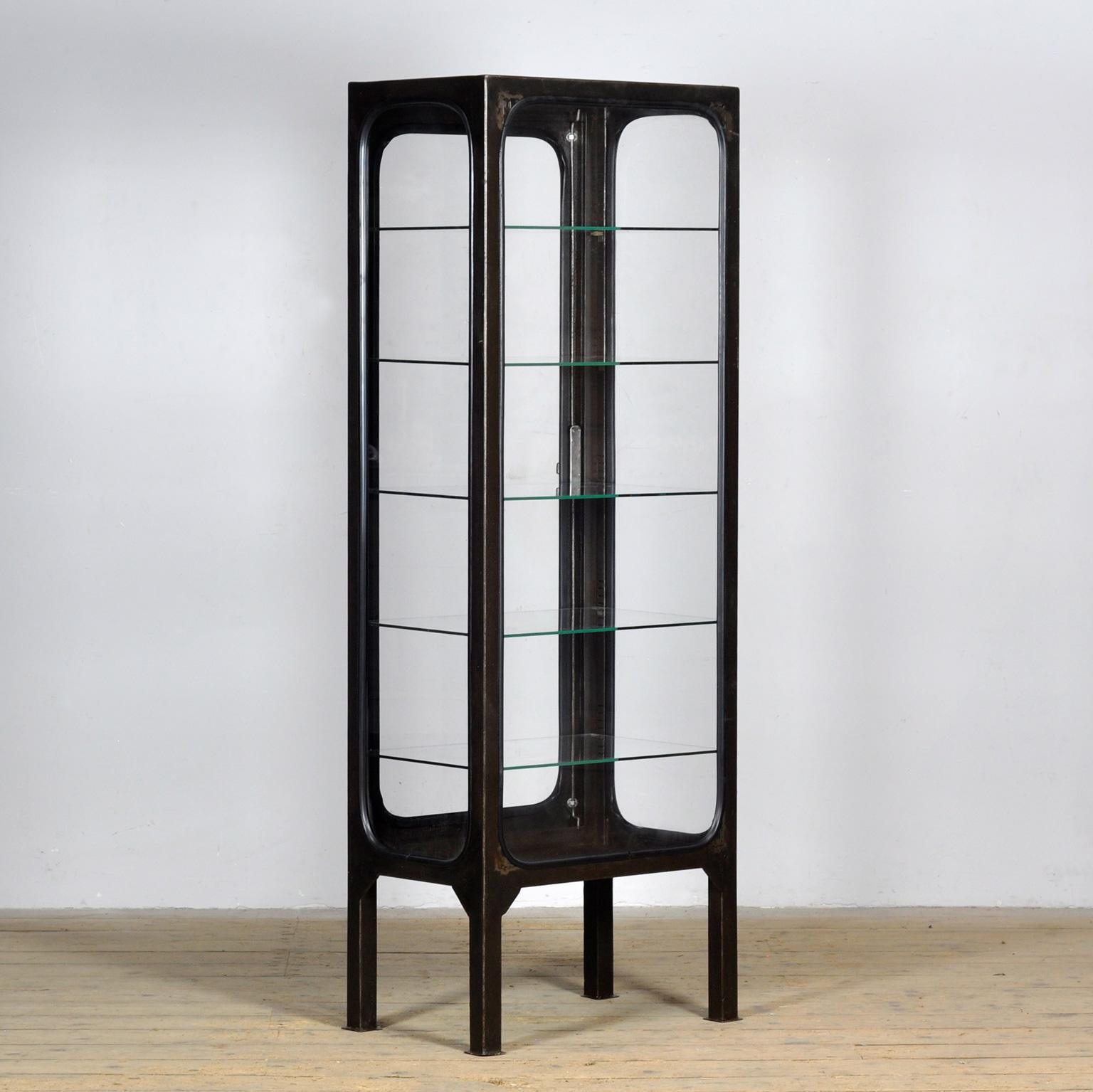 Armadio medico vintage, anni '70 in vendita 2