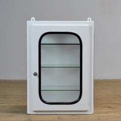 Armadio medico vintage, anni '70