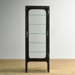 medizinischer Vintage-Schrank, 1970er-Jahre