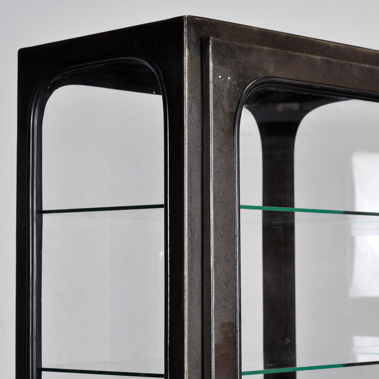 Armadio medico vintage, anni '70 In condizioni buone in vendita a Amsterdam, Noord Holland