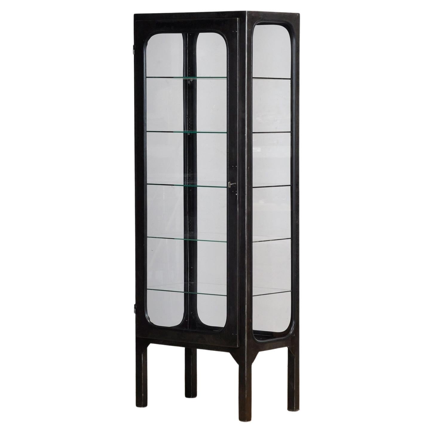 Medizinischer Schrank, 1970er Jahre