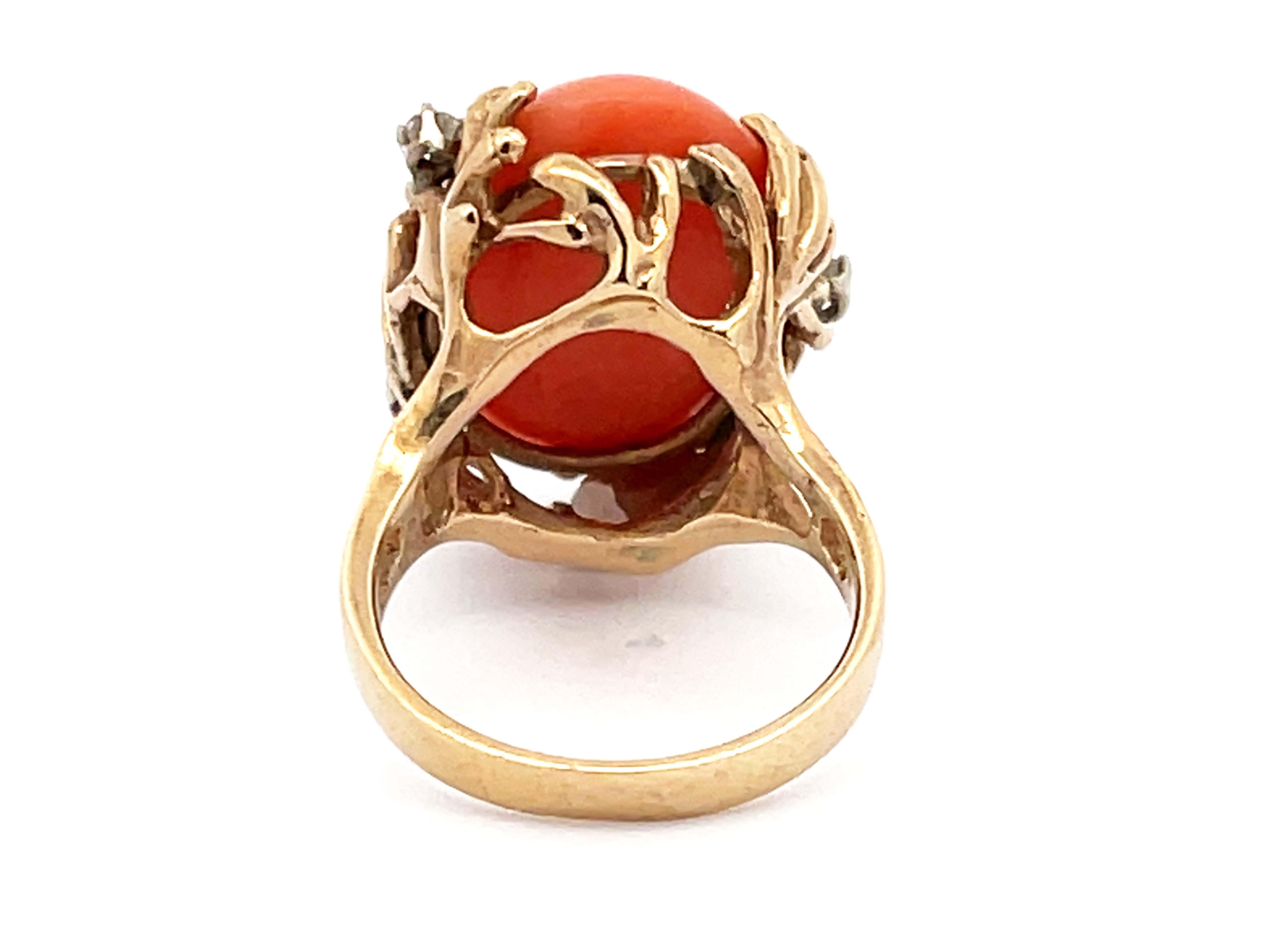 Vintage Mediterranean Coral and Diamond Ring in 14k Yellow Gold For Sale 1