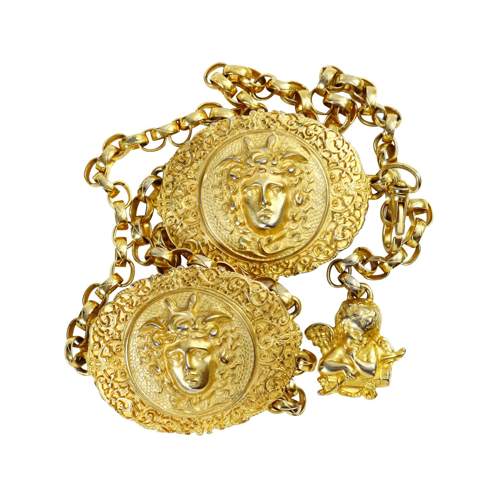 Vintage Medusa Face Double Medallion Hangling Link Belt en vente 3