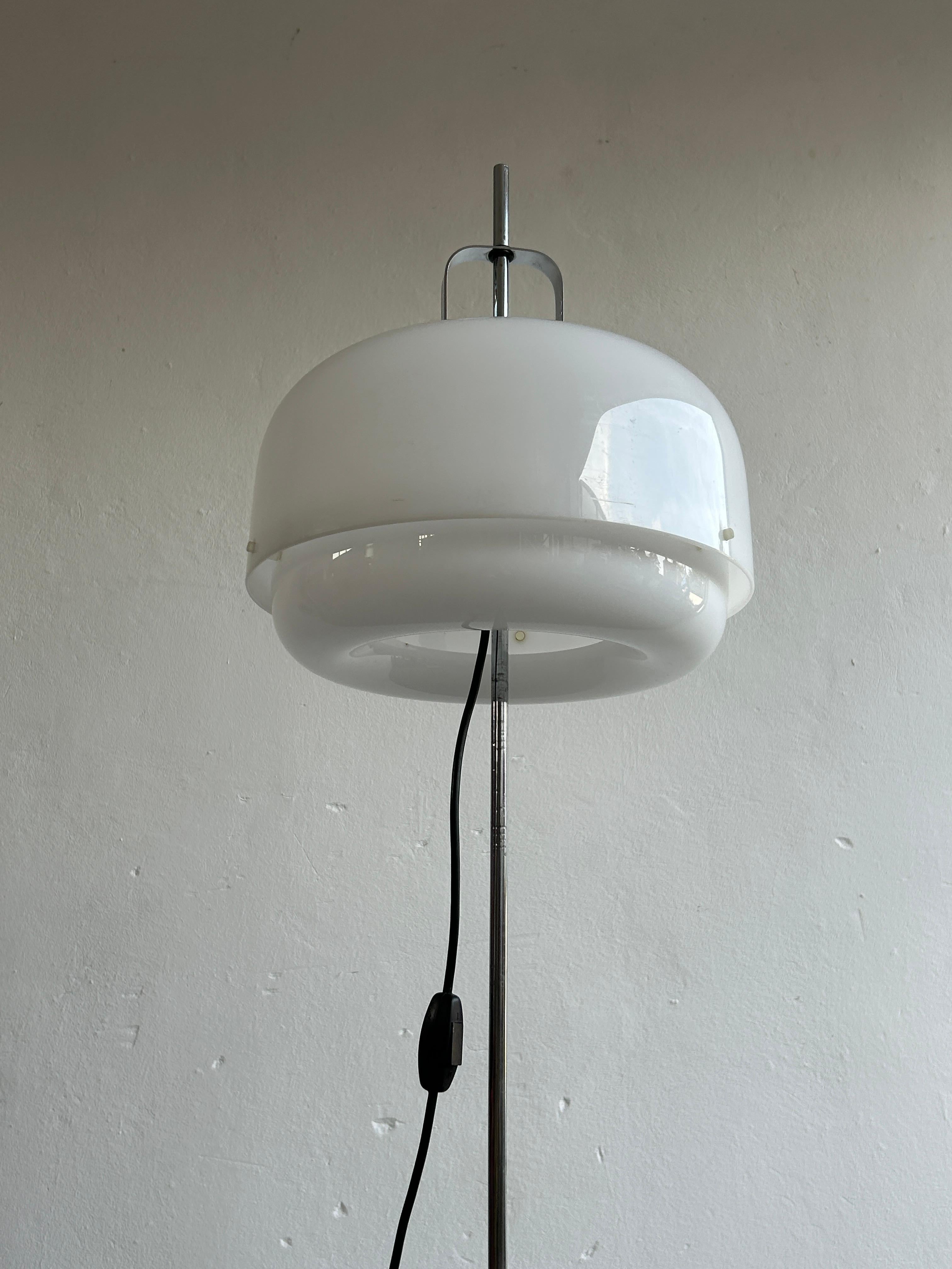 Vintage 'Medusa' Mid Century Floor Lamp, Meblo for Harvey Guzzini, 1970s 1