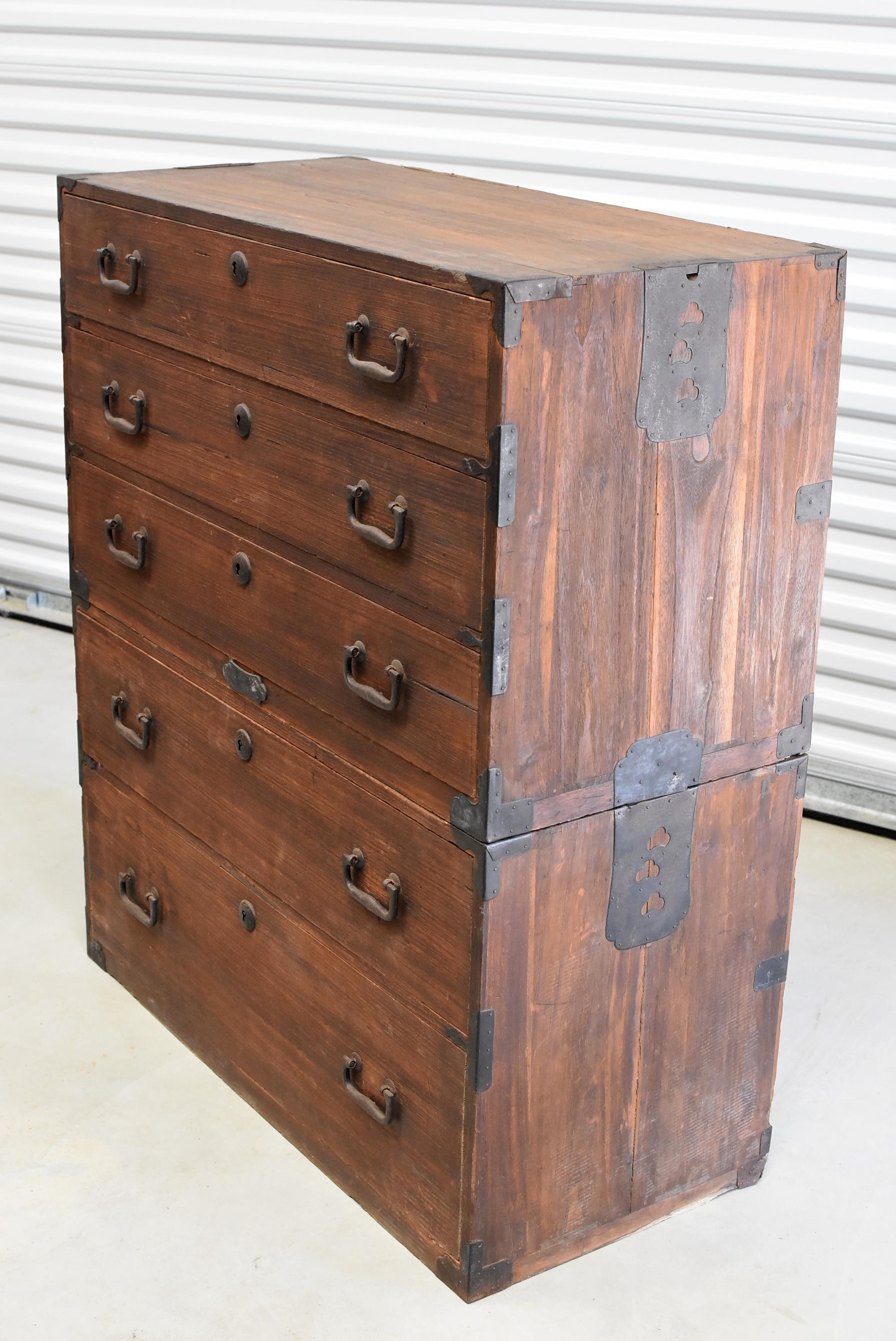 Vintage Meiji Japanese Tansu Chest, Two-Tier Stackable Five Drawers In Good Condition In Somis, CA