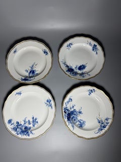 Meissen Blue Bouquet Gilt Four Dinner Plates Hand-painted 1940