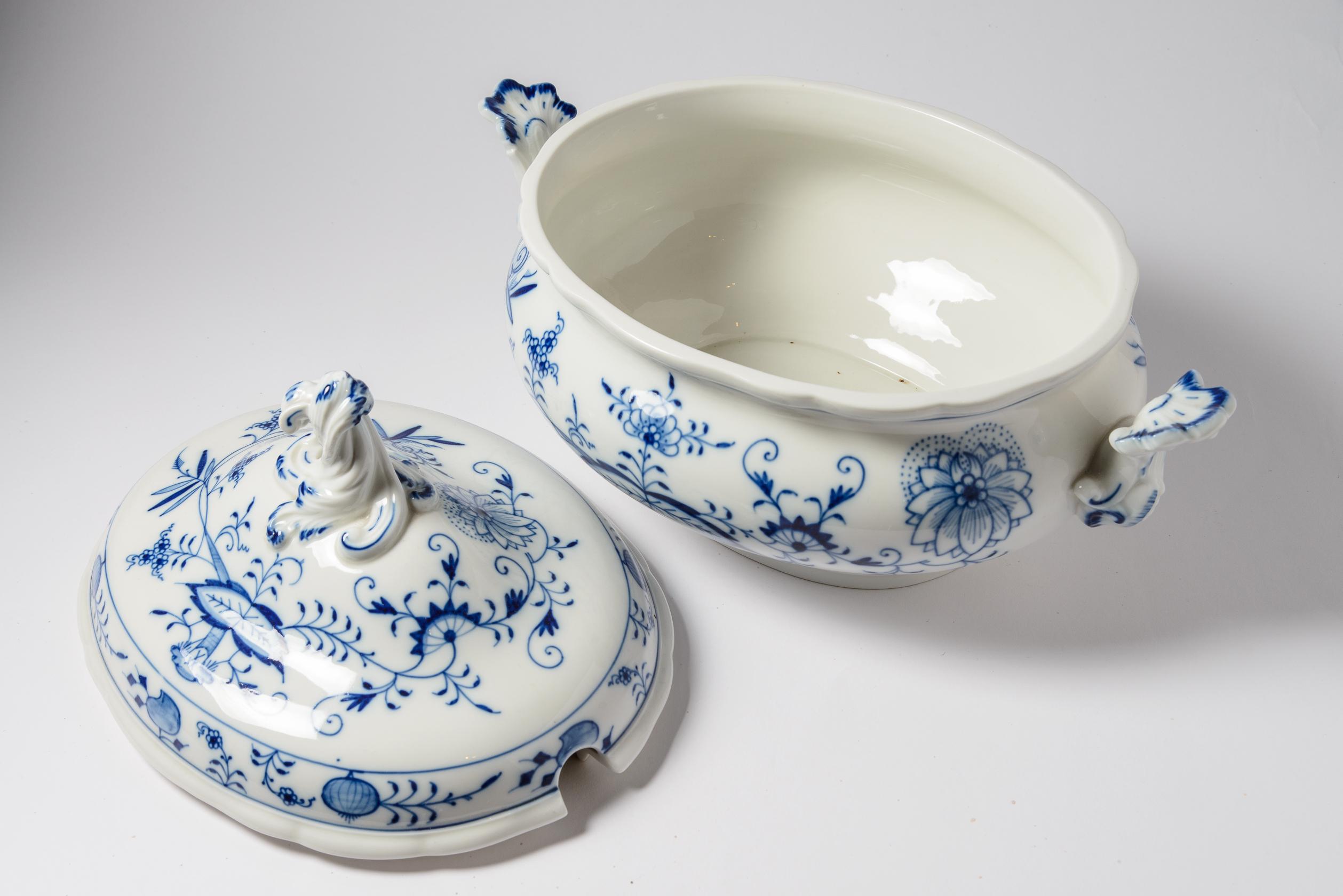 One of the most recognizable patterns, Meissen's Blue Onion. Meticulously hand painted by the artisans that learn for months to execute this crisp blue design. A great serving piece from entrees to soup and will make a beautiful centerpiece or