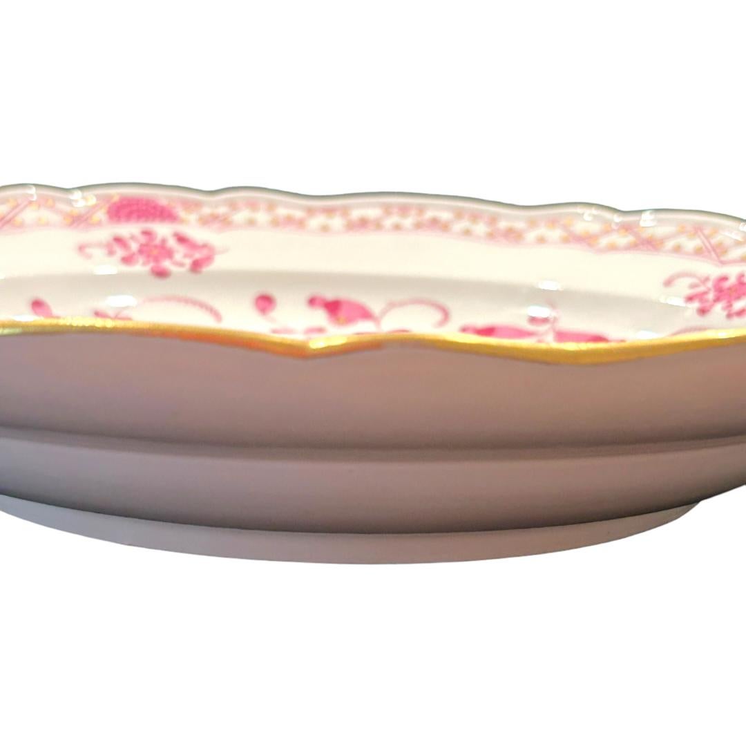 Hand-Painted Vintage Meissen Large Porcelain Pink “Indian Flowers” Gold Scallop Serving Bowl For Sale