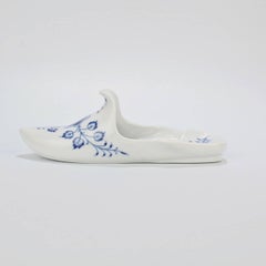 Vintage Meissen Porcelain Blue Onion Pattern Shoe or Slipper Paperweight