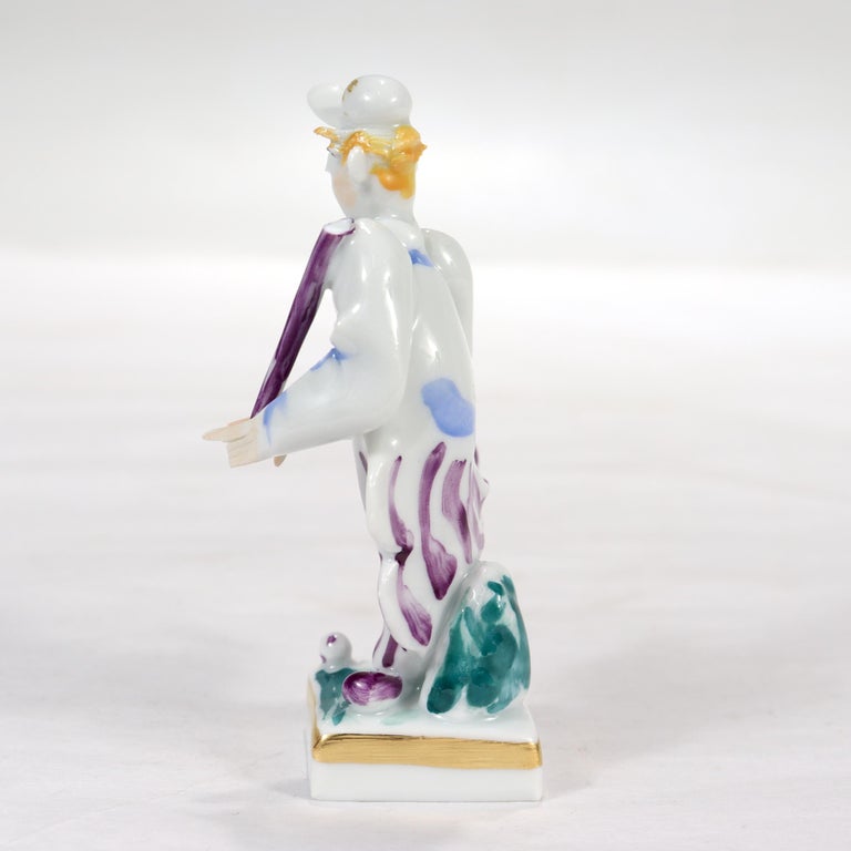 Vintage Meissen Porcelain Golfer or Golfing Figurine by Peter Strang In Fair Condition For Sale In Philadelphia, PA