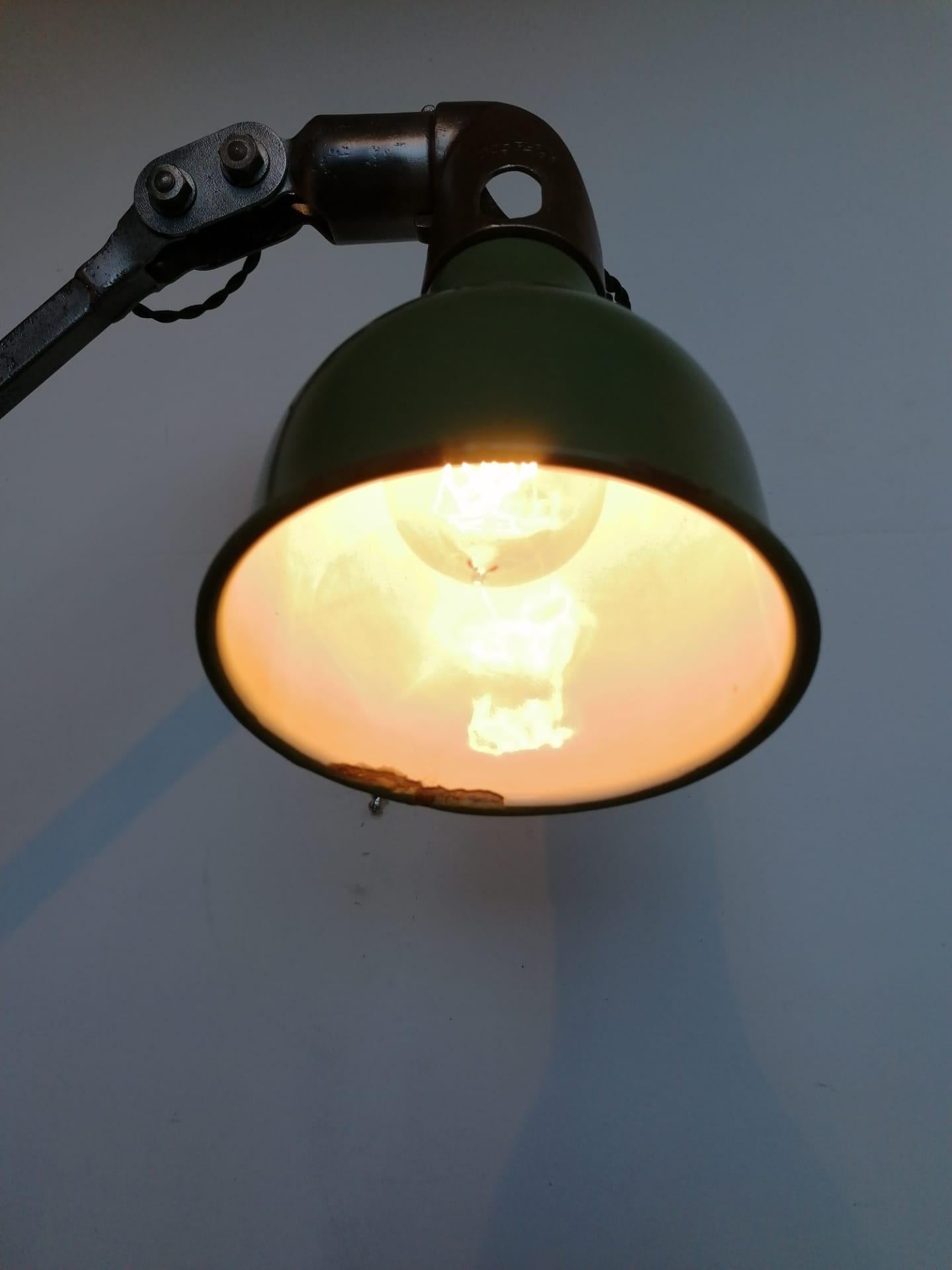 Vintage Mek Elek Machinist Lamp, 1930s In Good Condition In HEVERLEE, BE