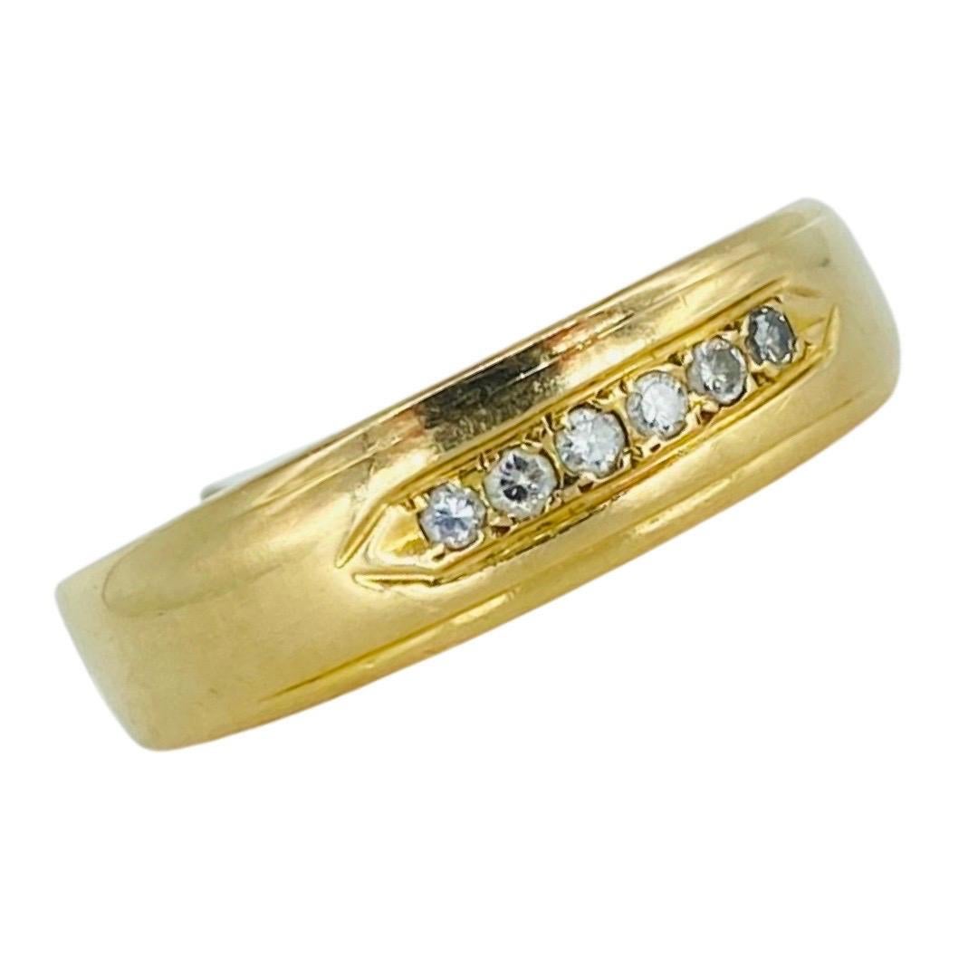 Vintage Homme 0.10 Carat Diamonds Band Ring 18k Gold Bon état - En vente à Miami, FL