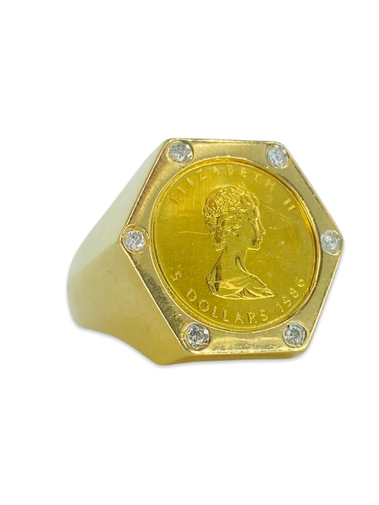 Taille ronde Vintage Homme 0.30 Carat Diamants 1/10oz Or Fin Elizabeth II Coin Ring 18k en vente