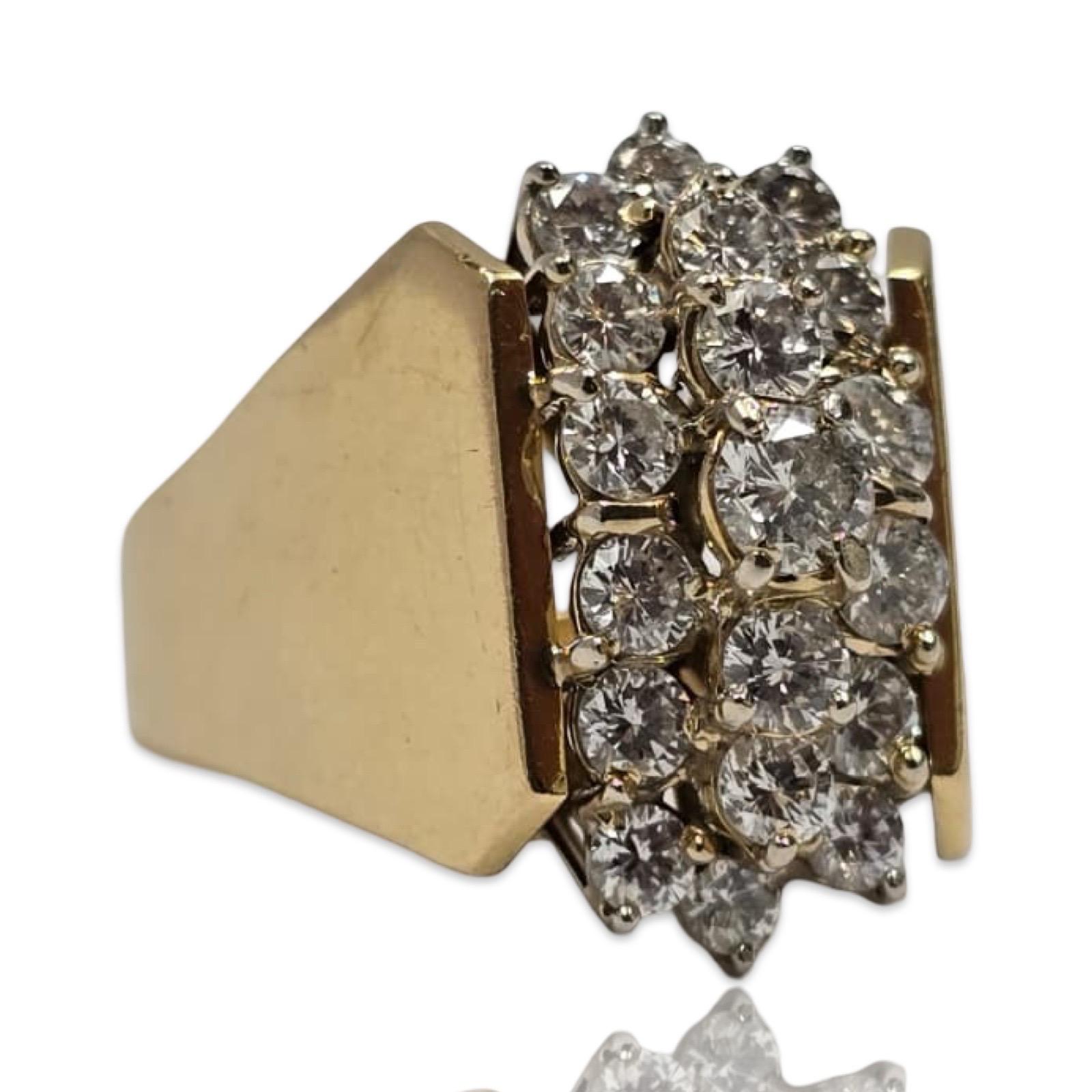 Vintage Men's 18K Gold 3ct Diamond Power Cluster Ring - Bold Executive Präsenz (Rundschliff) im Angebot