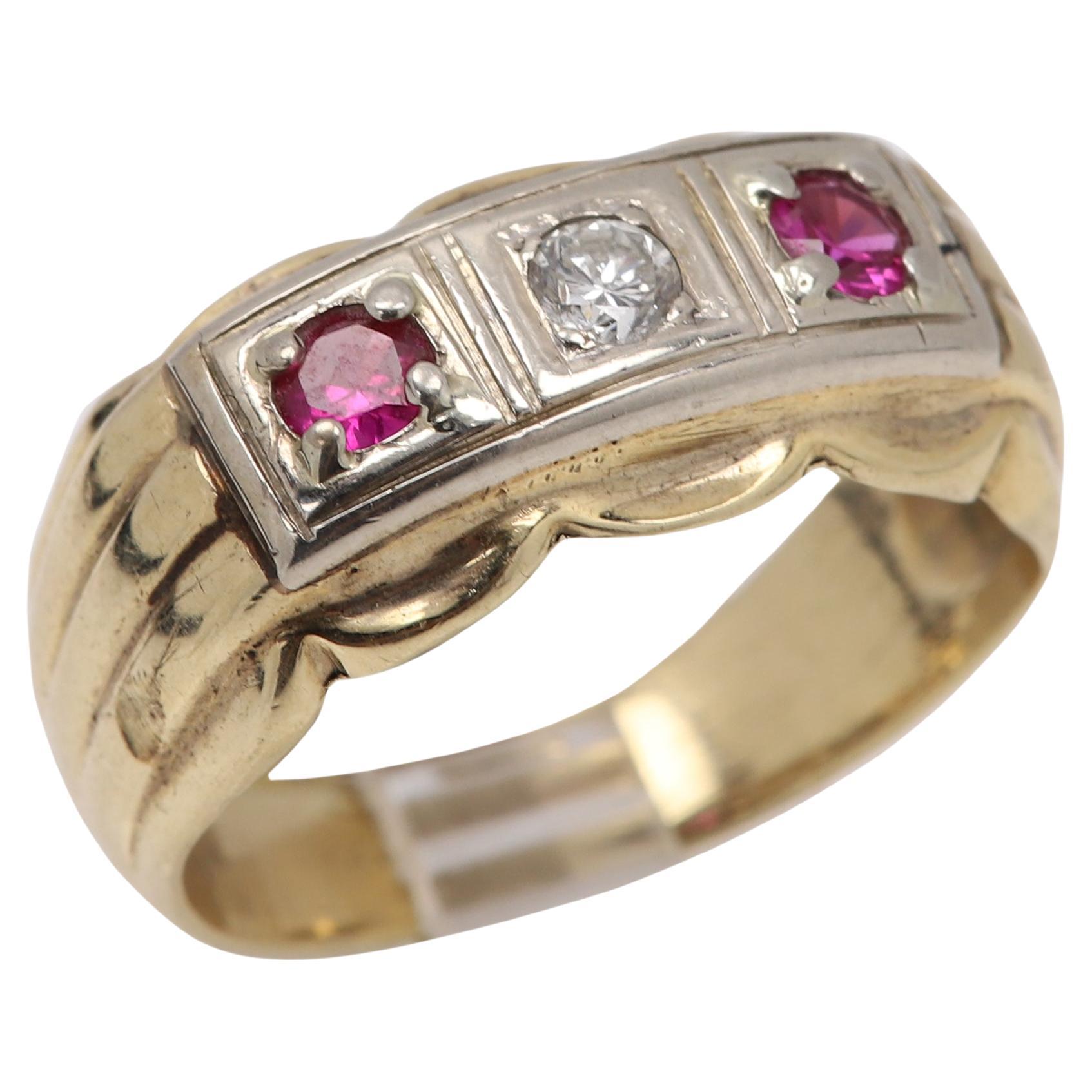 Vintage Men's 3 Stone Ring 14 Karat Yellow White Gold Ruby Diamond circa 1940's