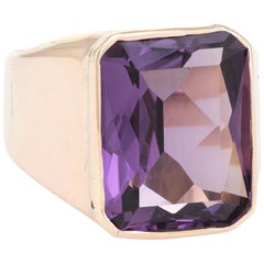 Retro Men’s Amethyst Ring 10 Karat Yellow Gold Estate Fine Jewelry Statement