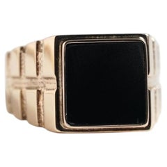Bague cachet vintage pour homme, en onyx noir, de forme carrée, sertie dans une monture en or 9 carats, style rétro « brique », taille S / 9
