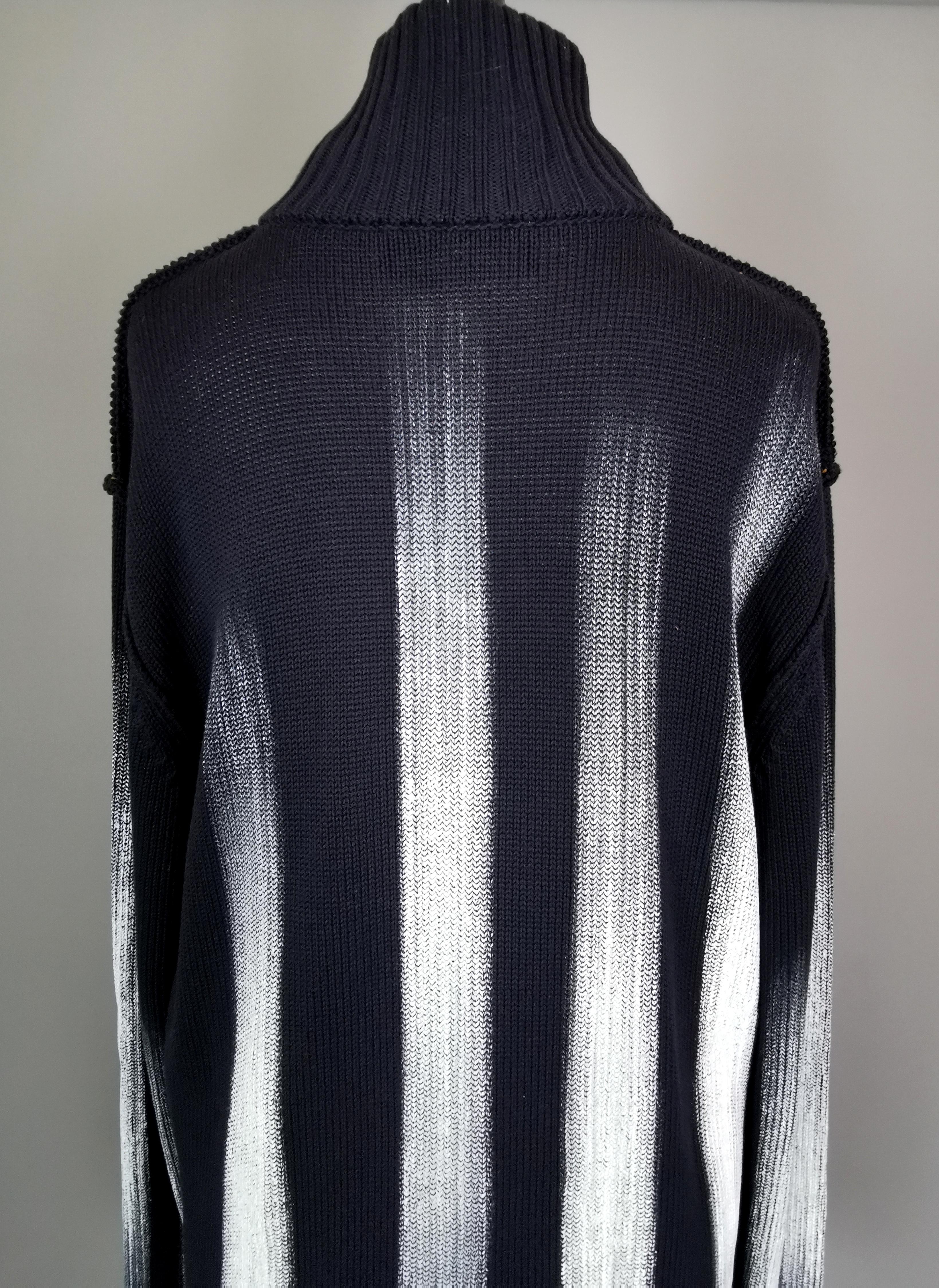 Vintage Mens Dolce and Gabbana paint stripe cardigan For Sale 8