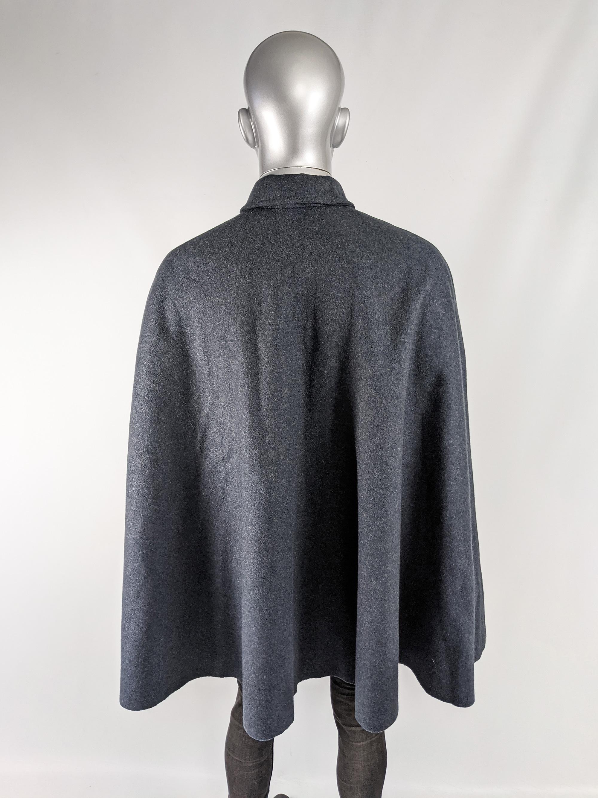 Black Vintage Mens Grey Wool Mod Fashion Cape Coat, 1960s