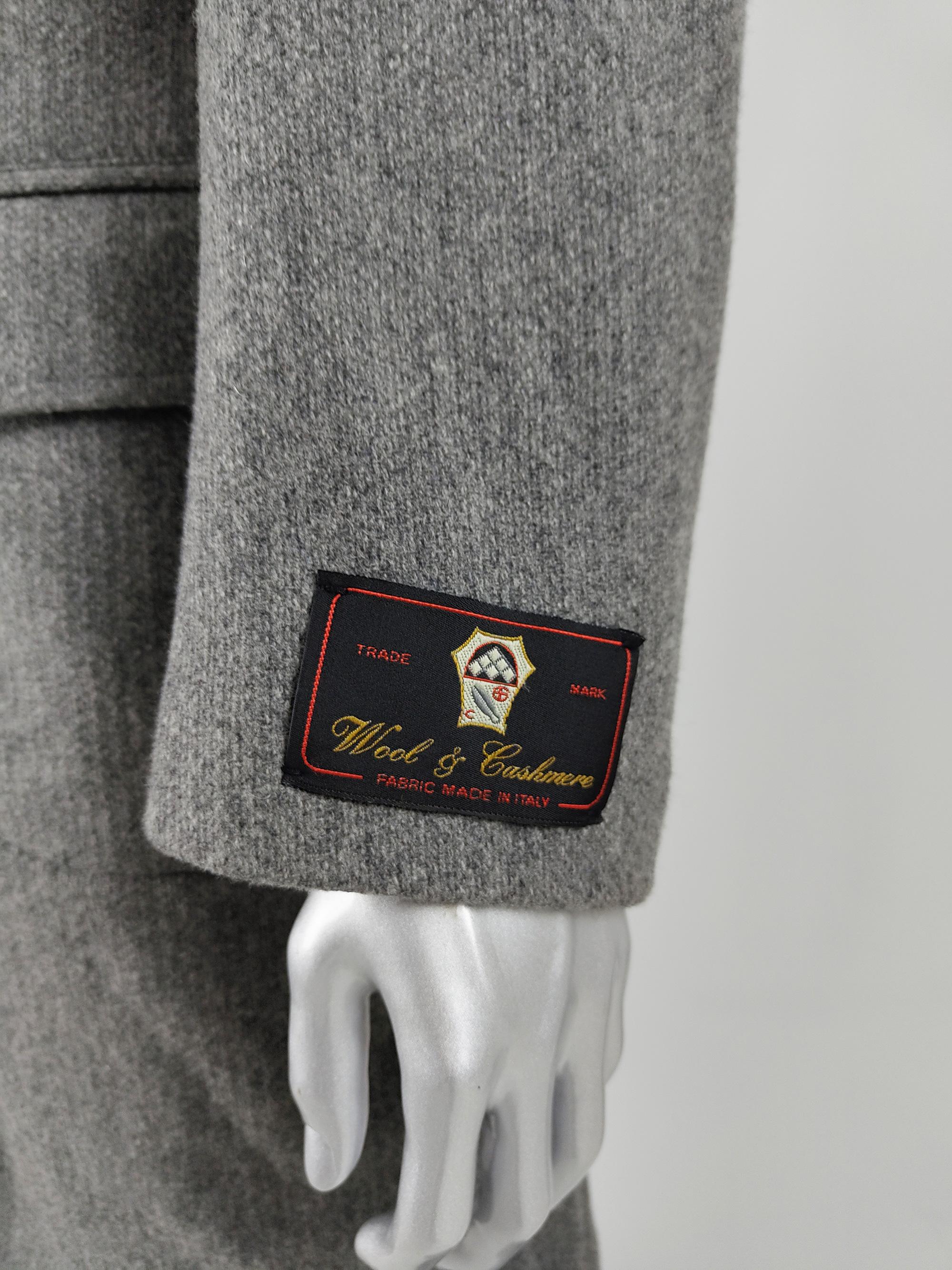 Men's Vintage Mens Italian Wool & Cashmere Grey Knit Overcoat Covert Coat For Sale