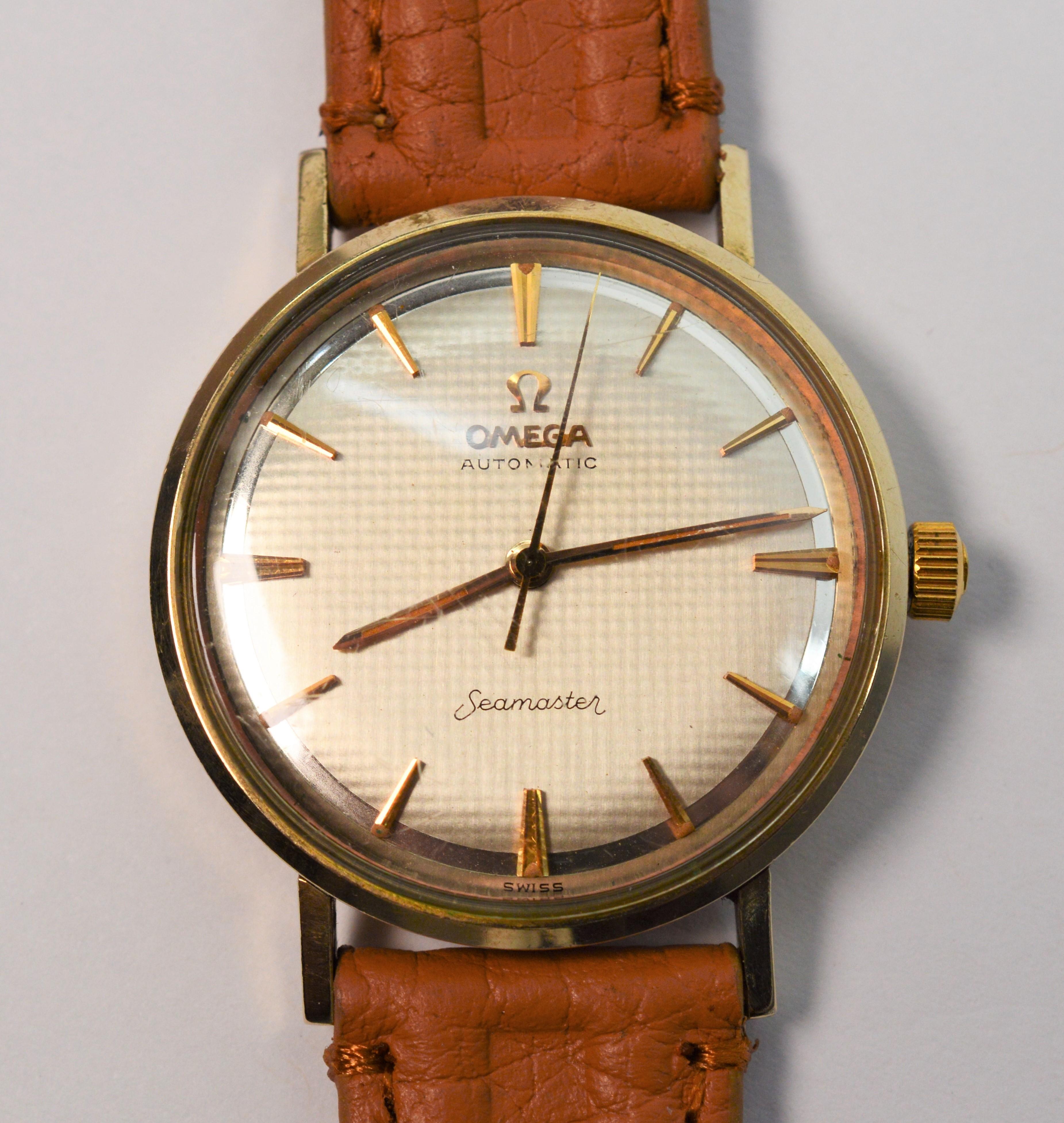 Vintage Men's Omega Seamaster Automatic Wristwatch   In Good Condition In Mount Kisco, NY