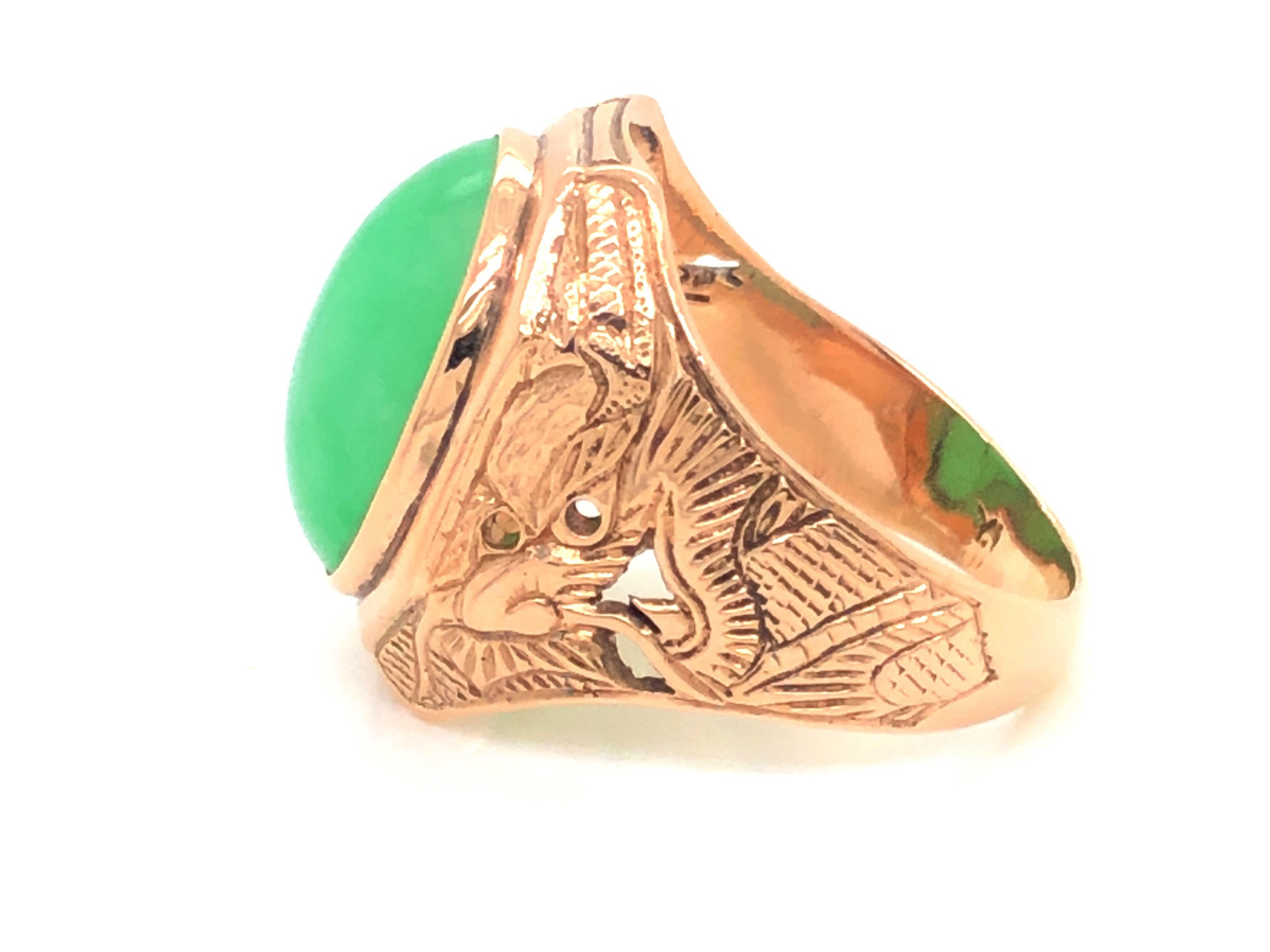 Modern Vintage Men's Oval Green Jade Ring with Dragon Design in 14k Rose Gold For Sale